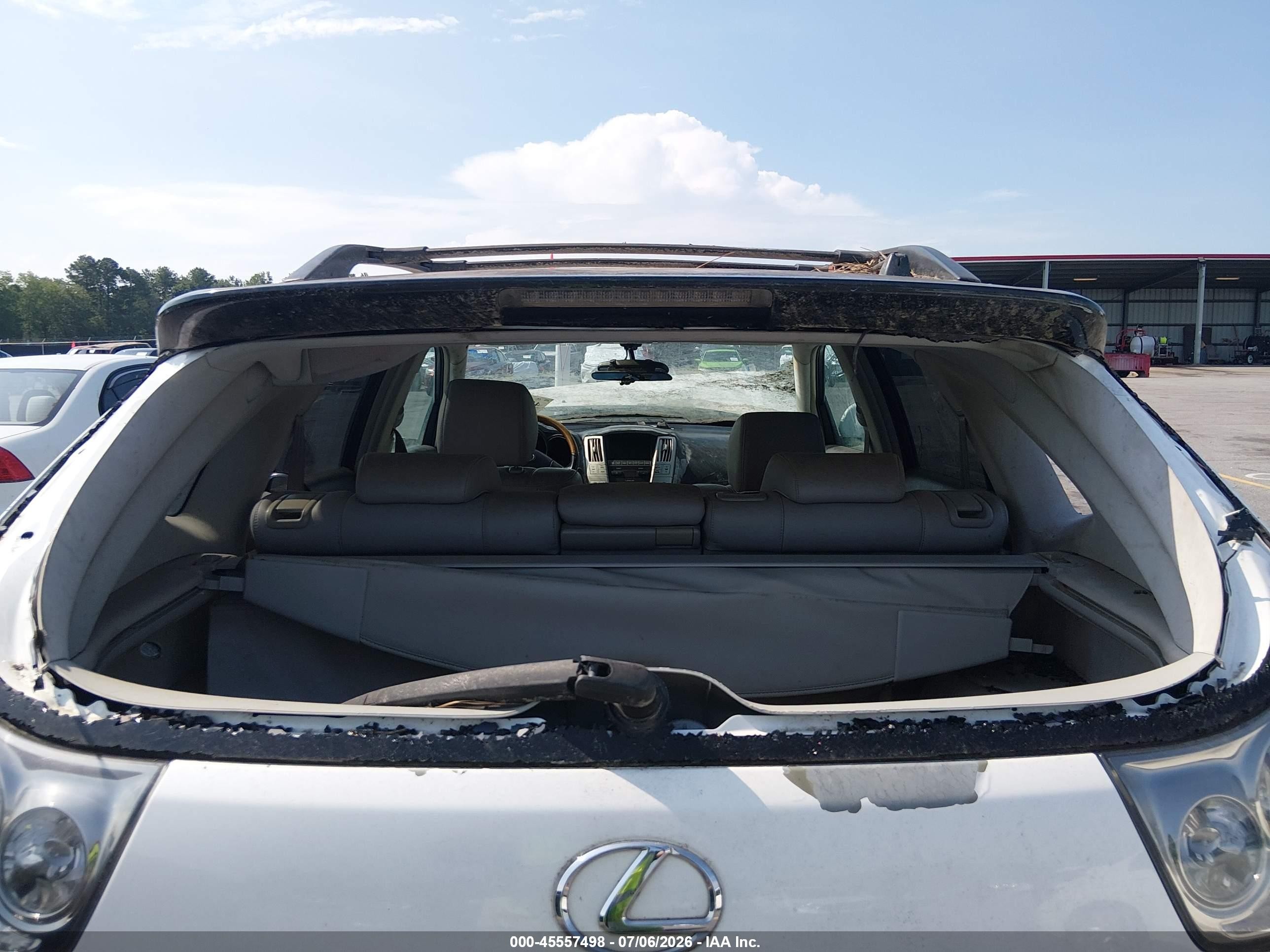 2004 Lexus Rx 330   White vin: 2T2GA31U54C006818
