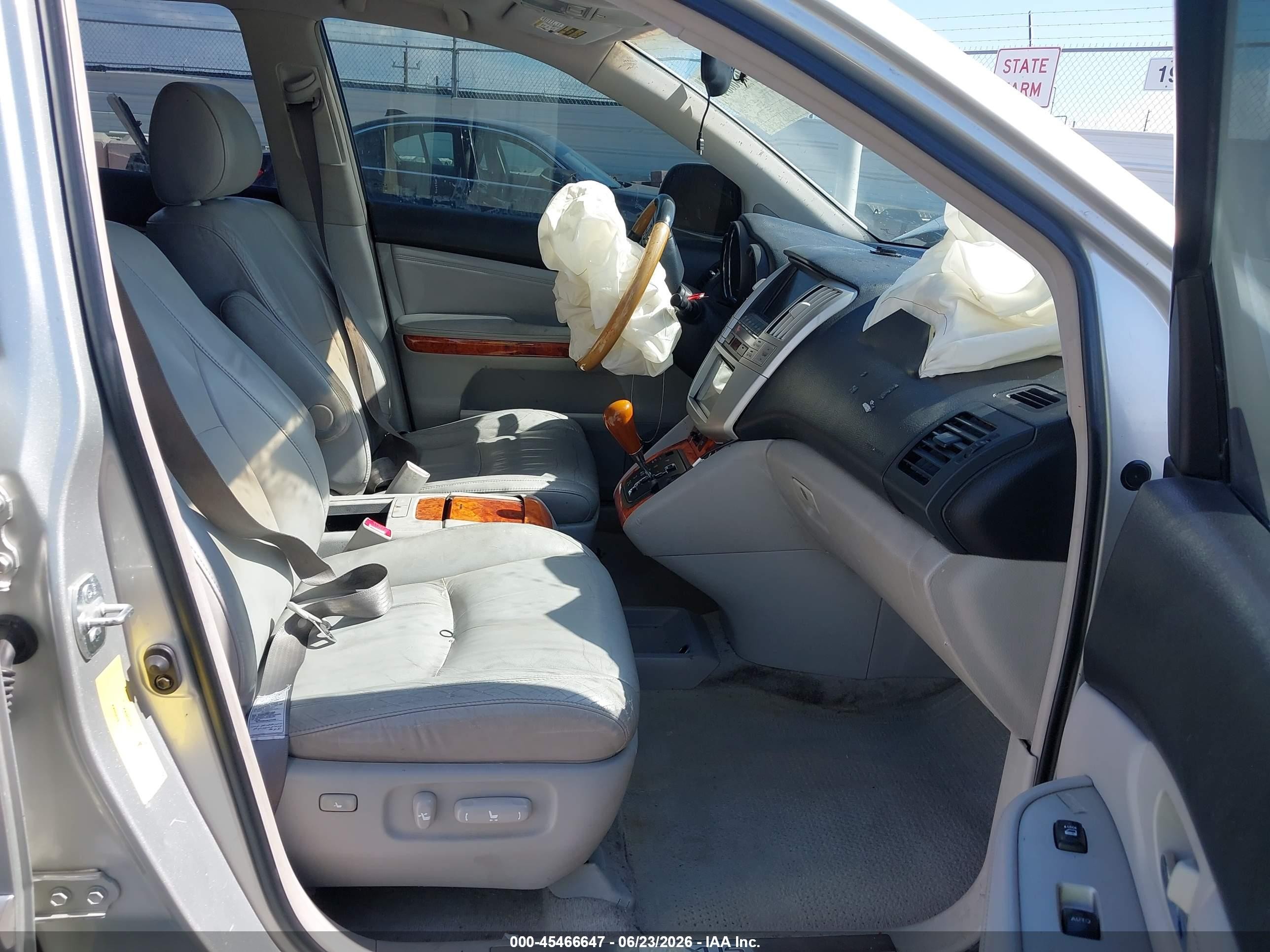 2006 Lexus Rx 330   Black vin: 2T2GA31U56C043676