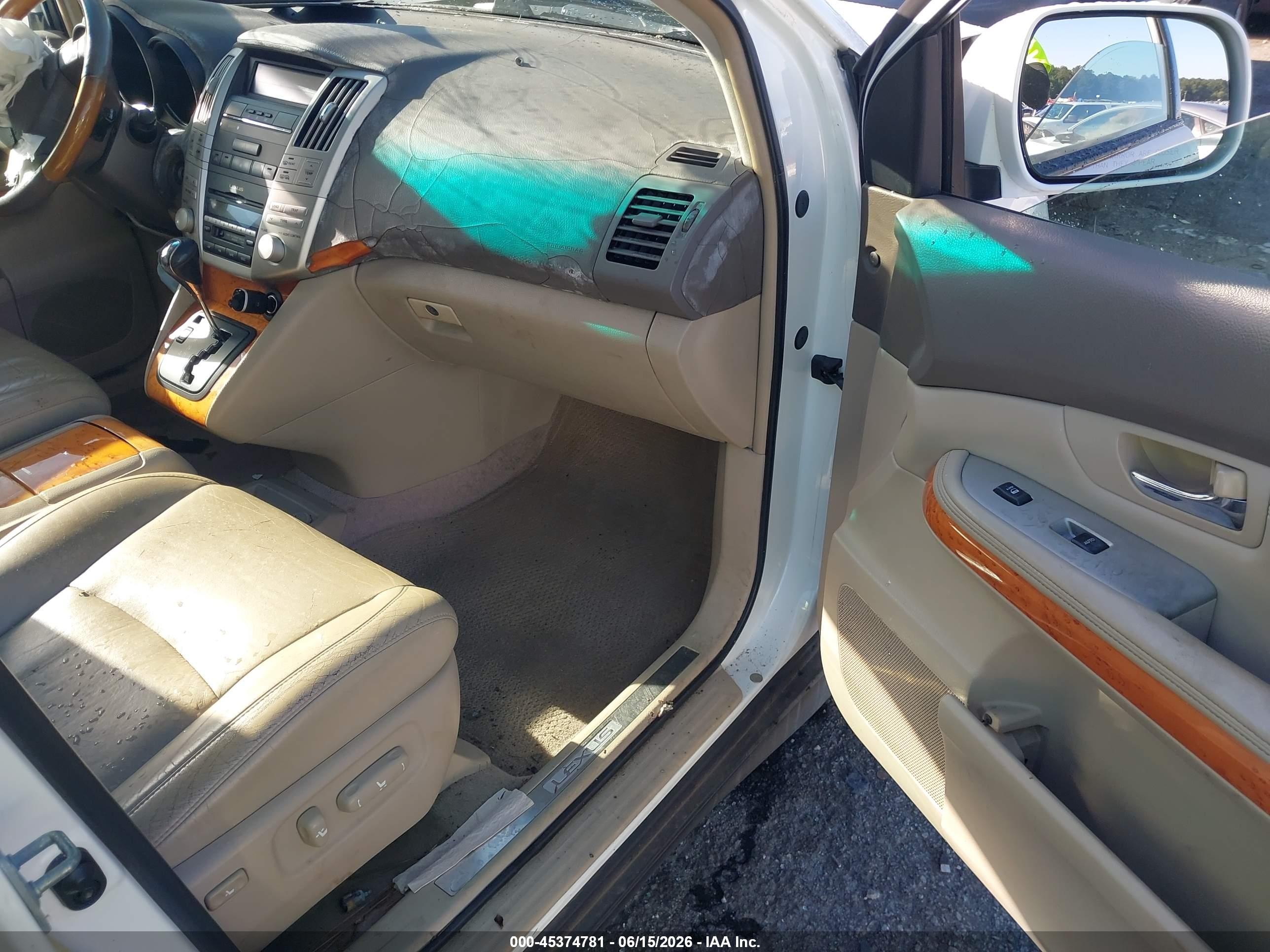 2006 Lexus Rx 330   White vin: 2T2GA31U56C044570