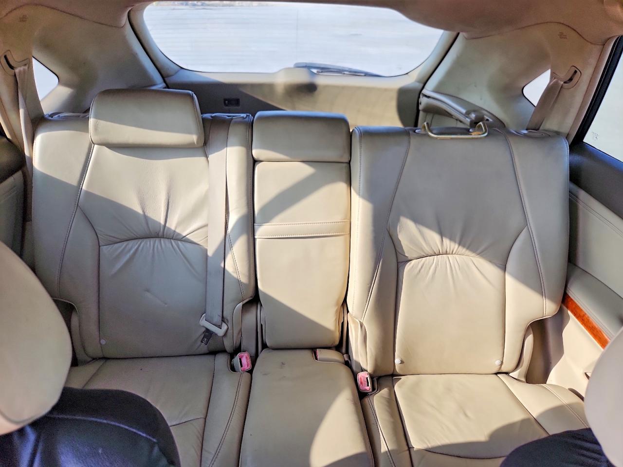 2004 Lexus Rx 330 Base Silver vin: 2T2GA31U64C008545