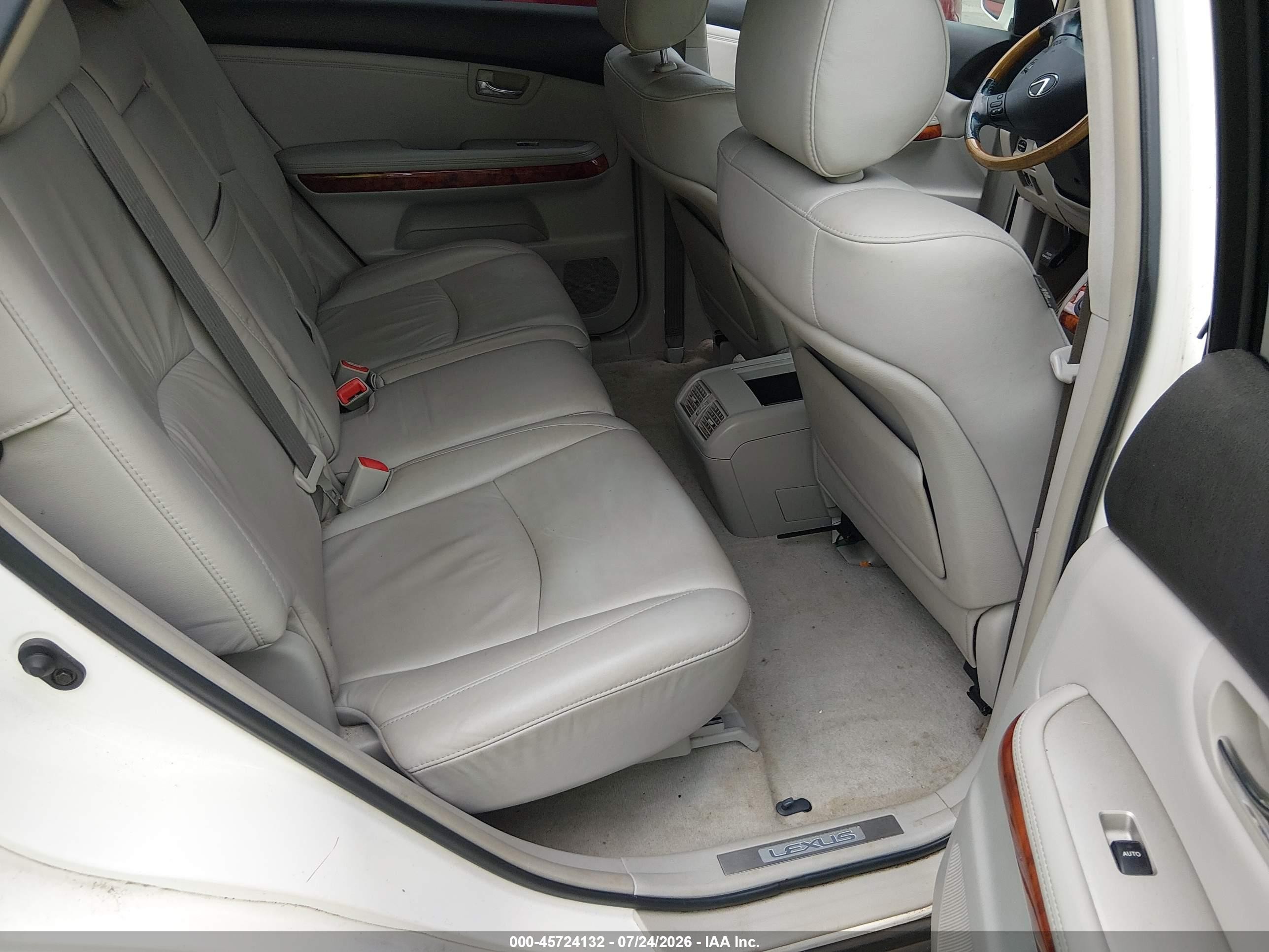 2006 Lexus Rx 330   White vin: 2T2GA31U66C047557