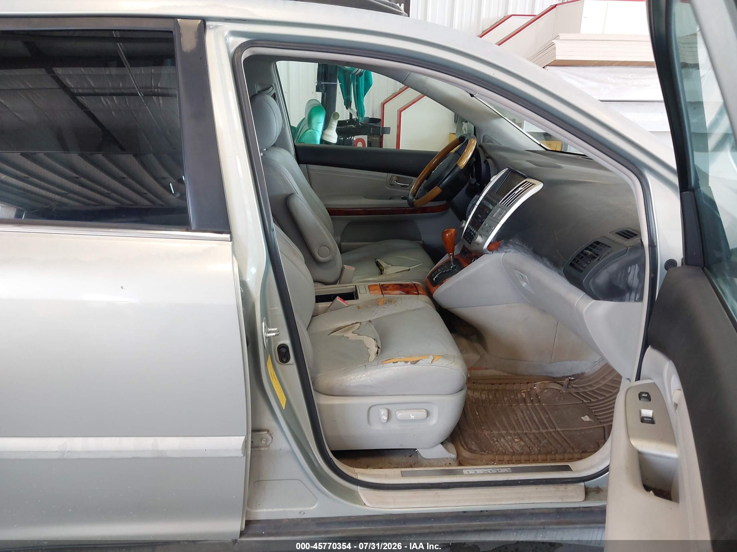 2004 Lexus Rx 330   Silver vin: 2T2GA31U84C003993