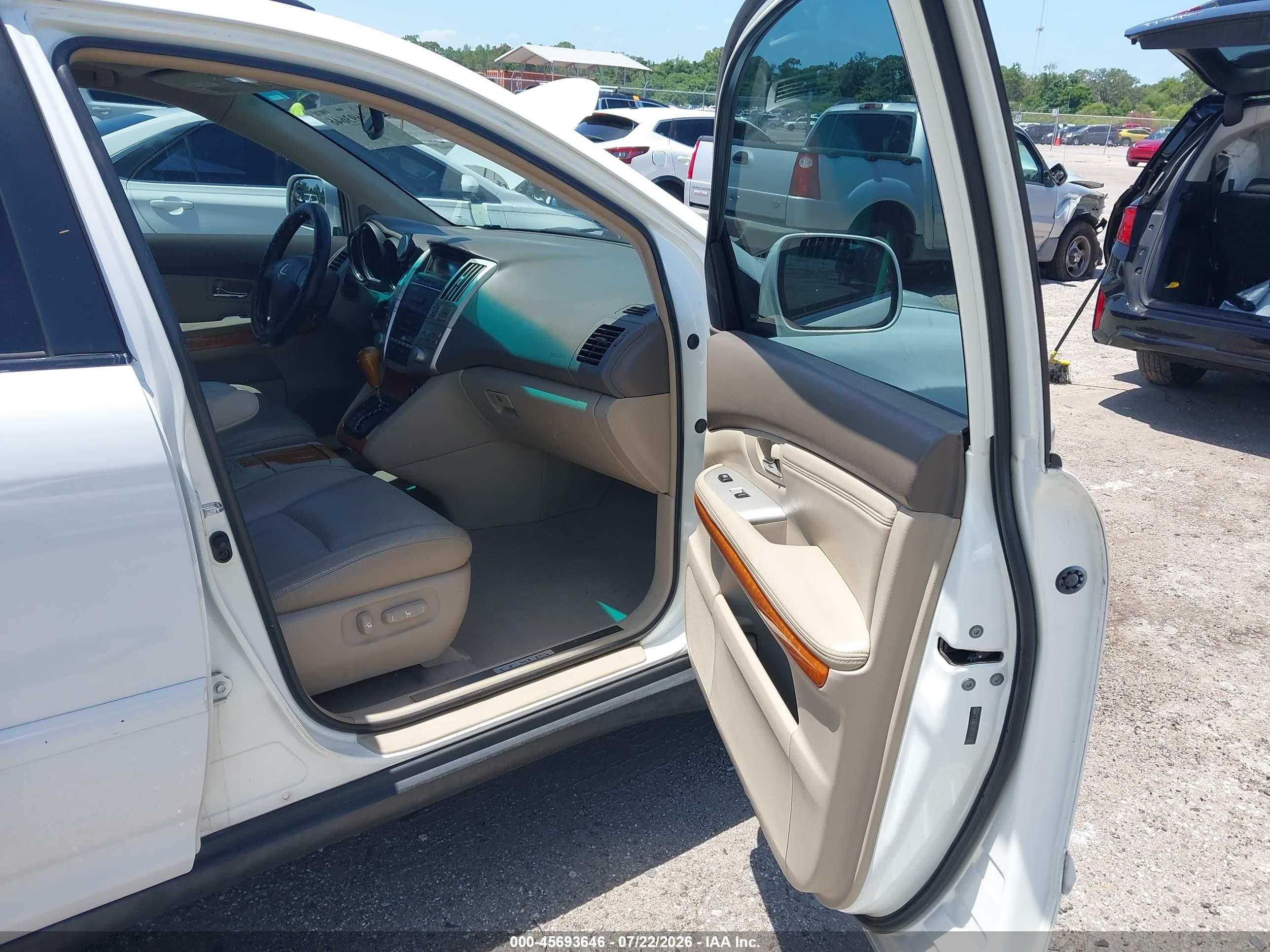 2005 Lexus Rx 330 White vin: 2T2GA31U85C041466