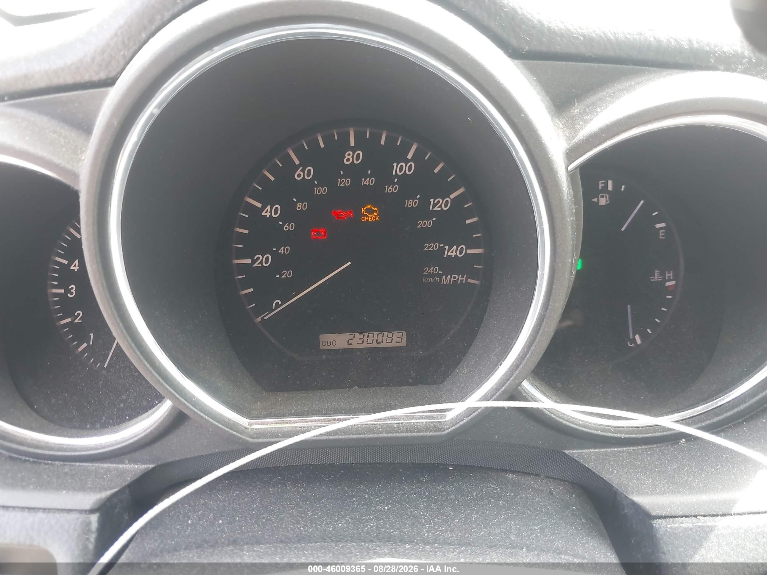 2004 Lexus Rx 330   Silver vin: 2T2GA31U94C007518