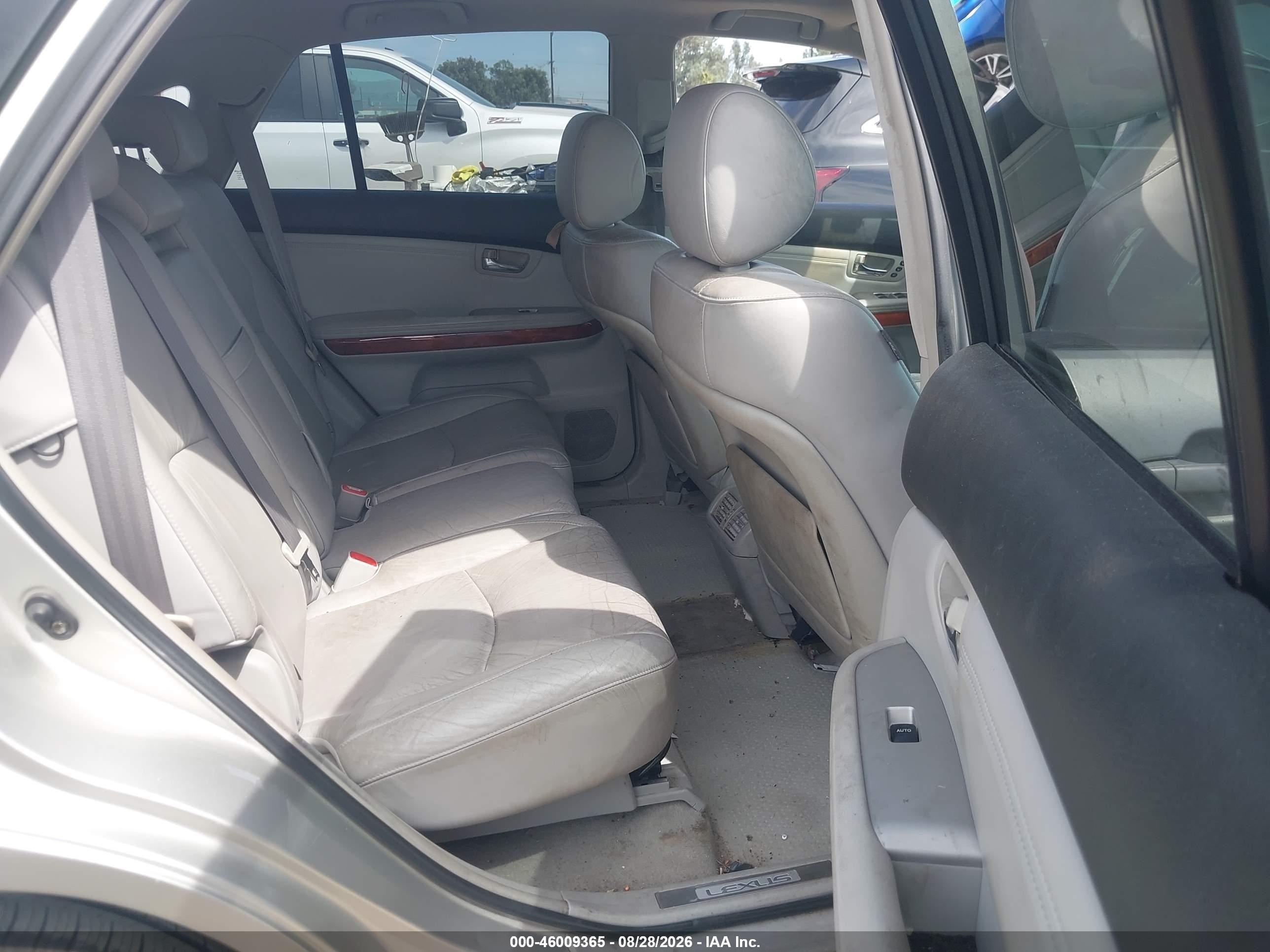 2004 Lexus Rx 330   Silver vin: 2T2GA31U94C007518