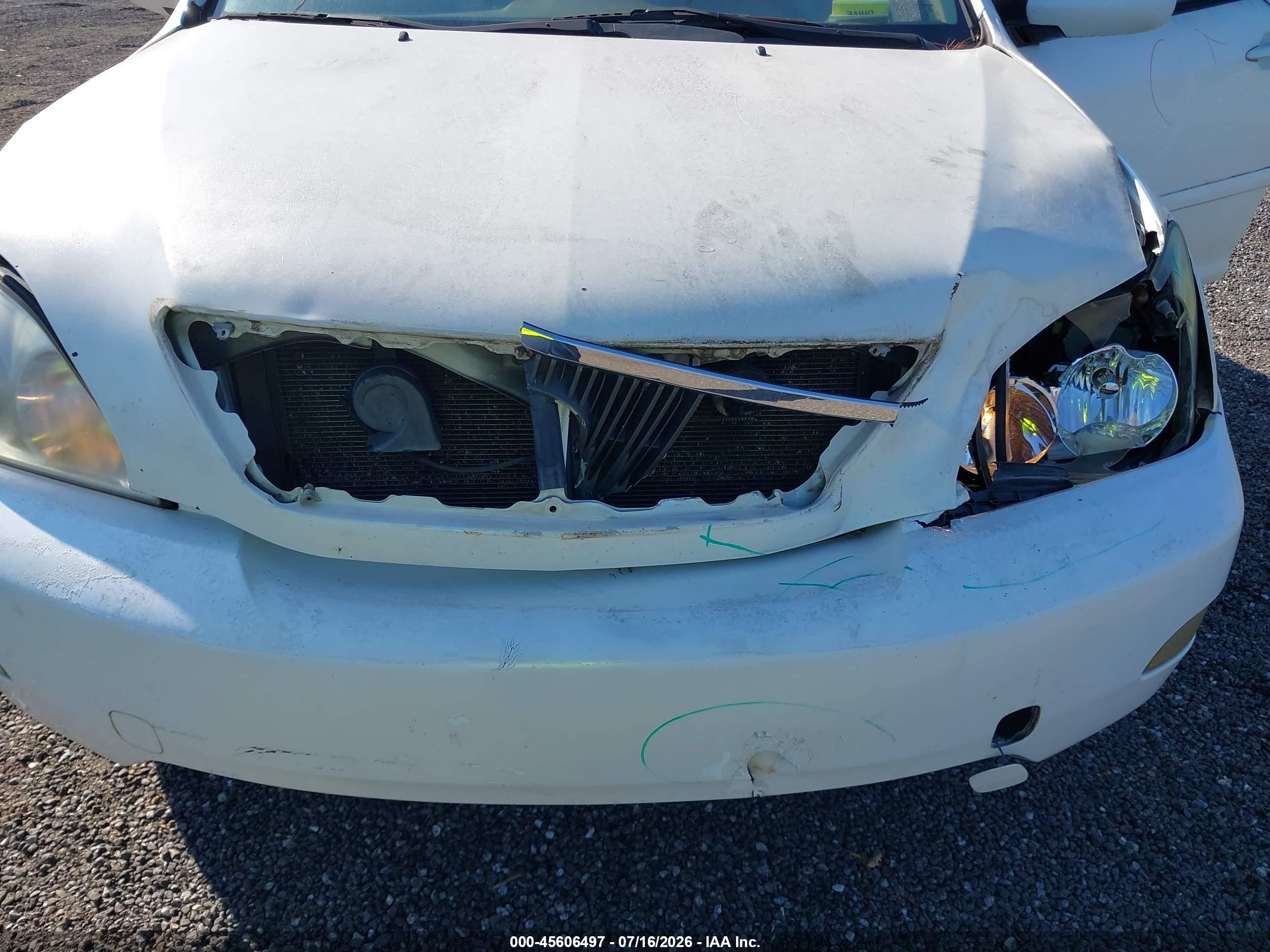 2005 Lexus Rx 330   White vin: 2T2GA31U95C019962