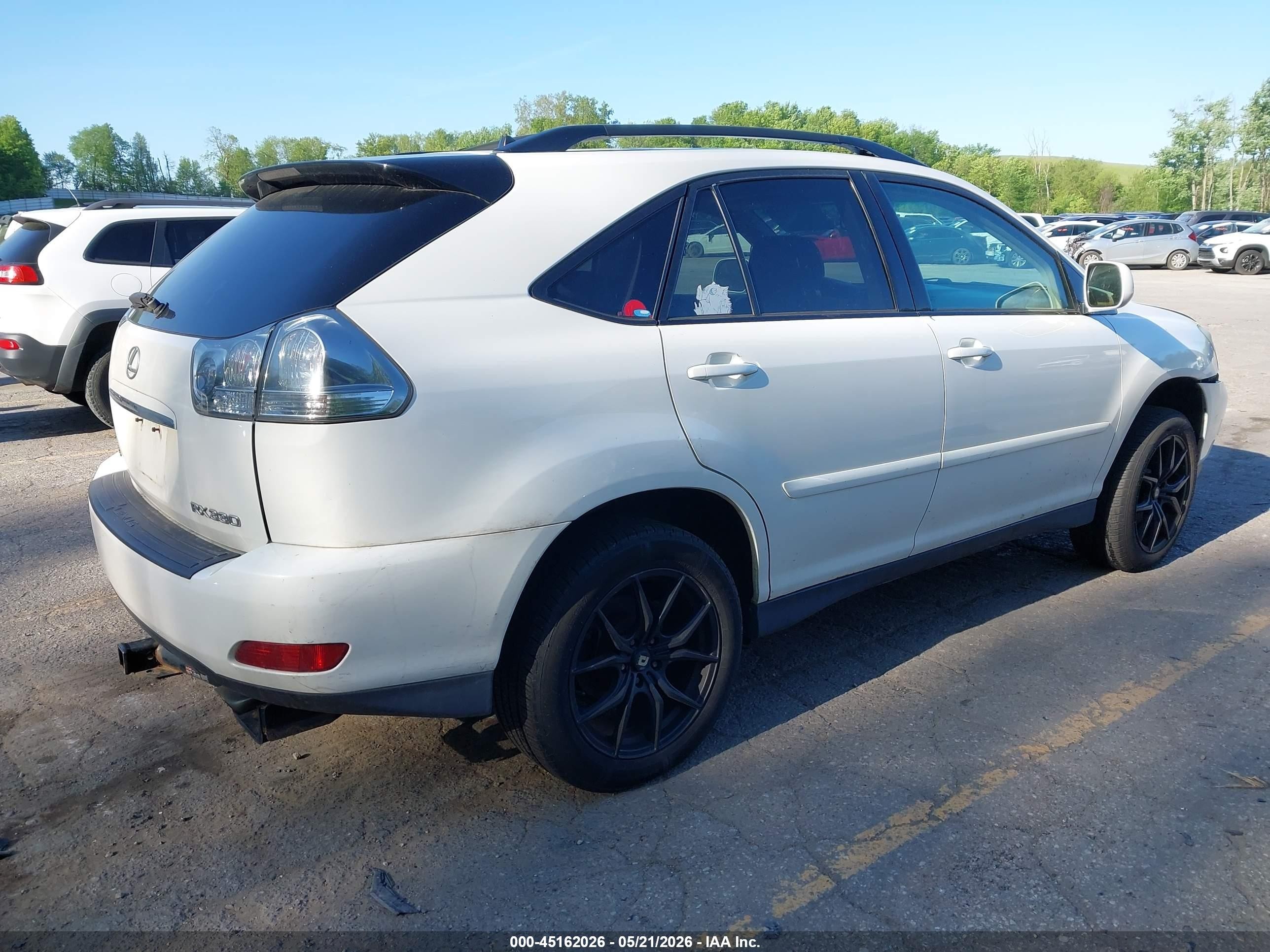 2005 Lexus Rx 330   White vin: 2T2GA31U95C021968