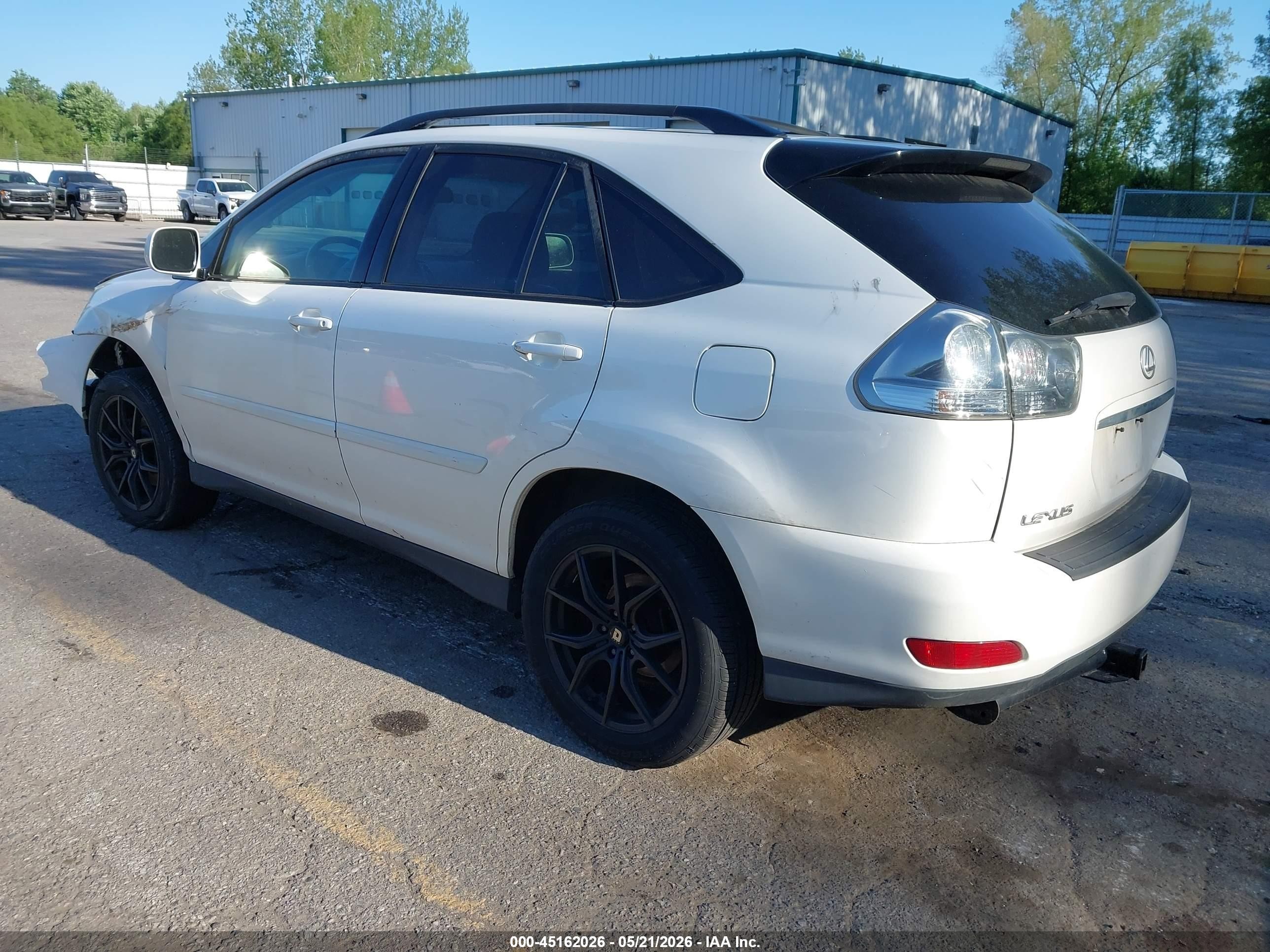 2005 Lexus Rx 330   White vin: 2T2GA31U95C021968