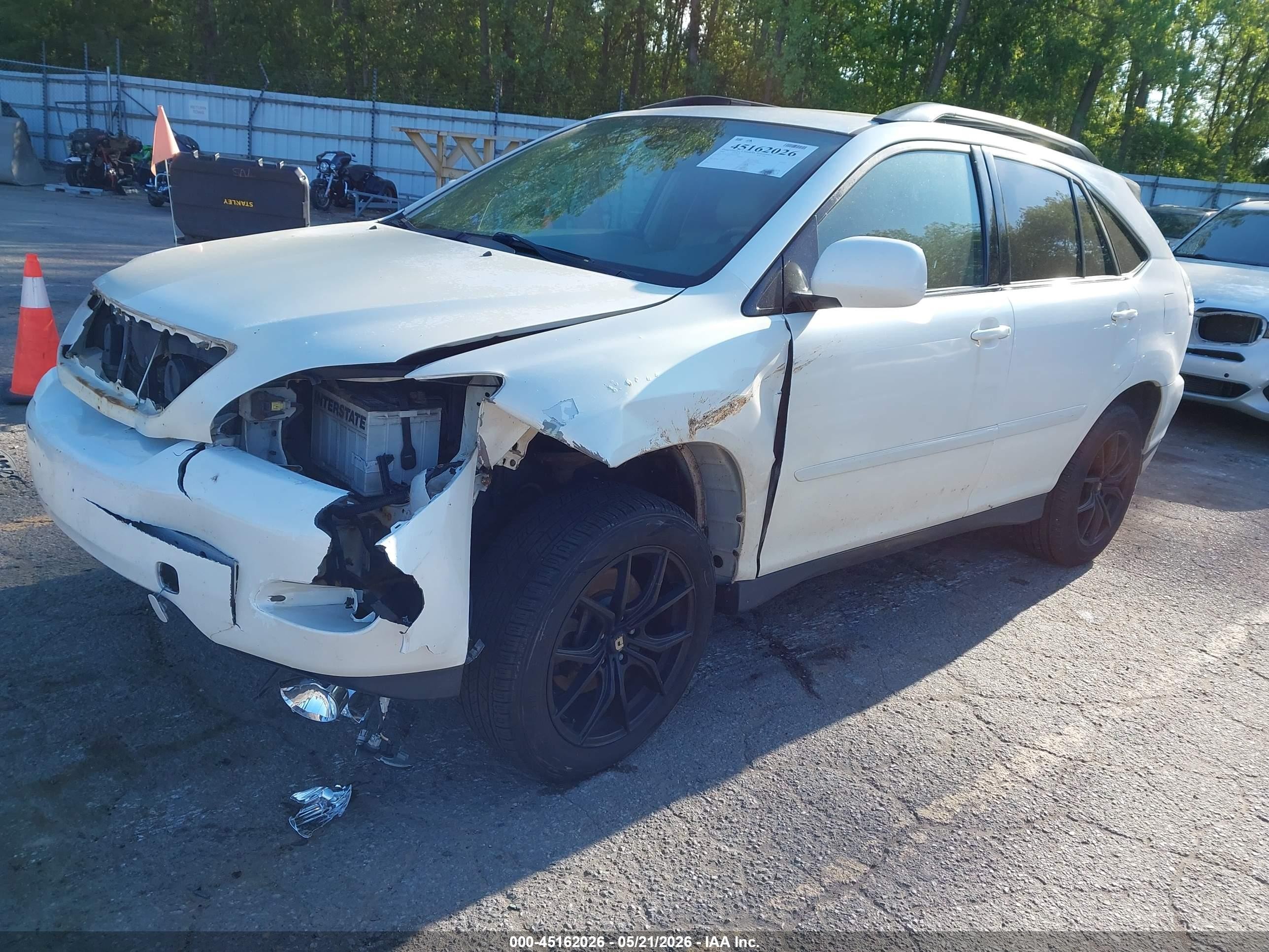 2005 Lexus Rx 330   White vin: 2T2GA31U95C021968