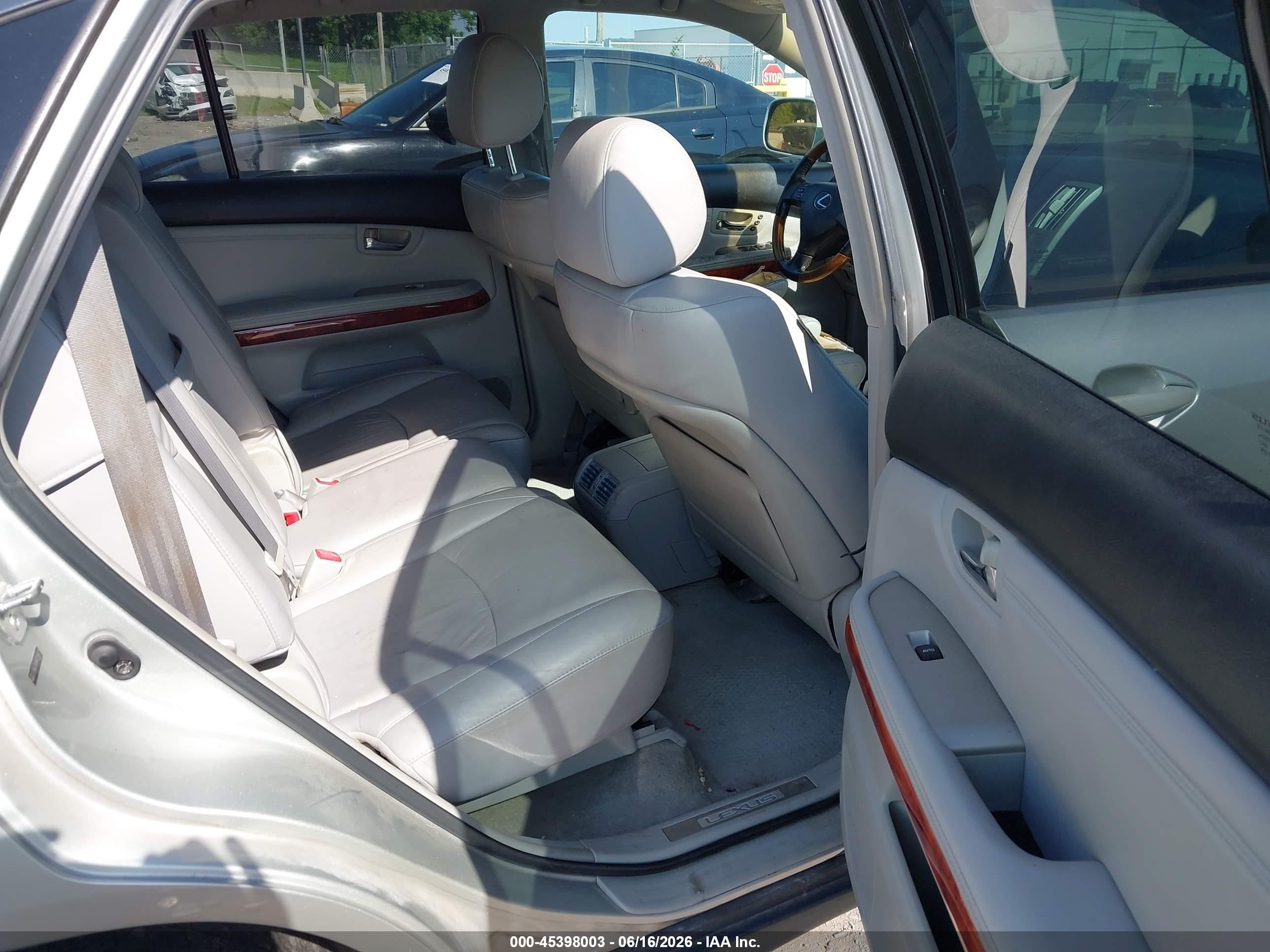 2004 Lexus Rx 330   Silver vin: 2T2GA31UX4C015871