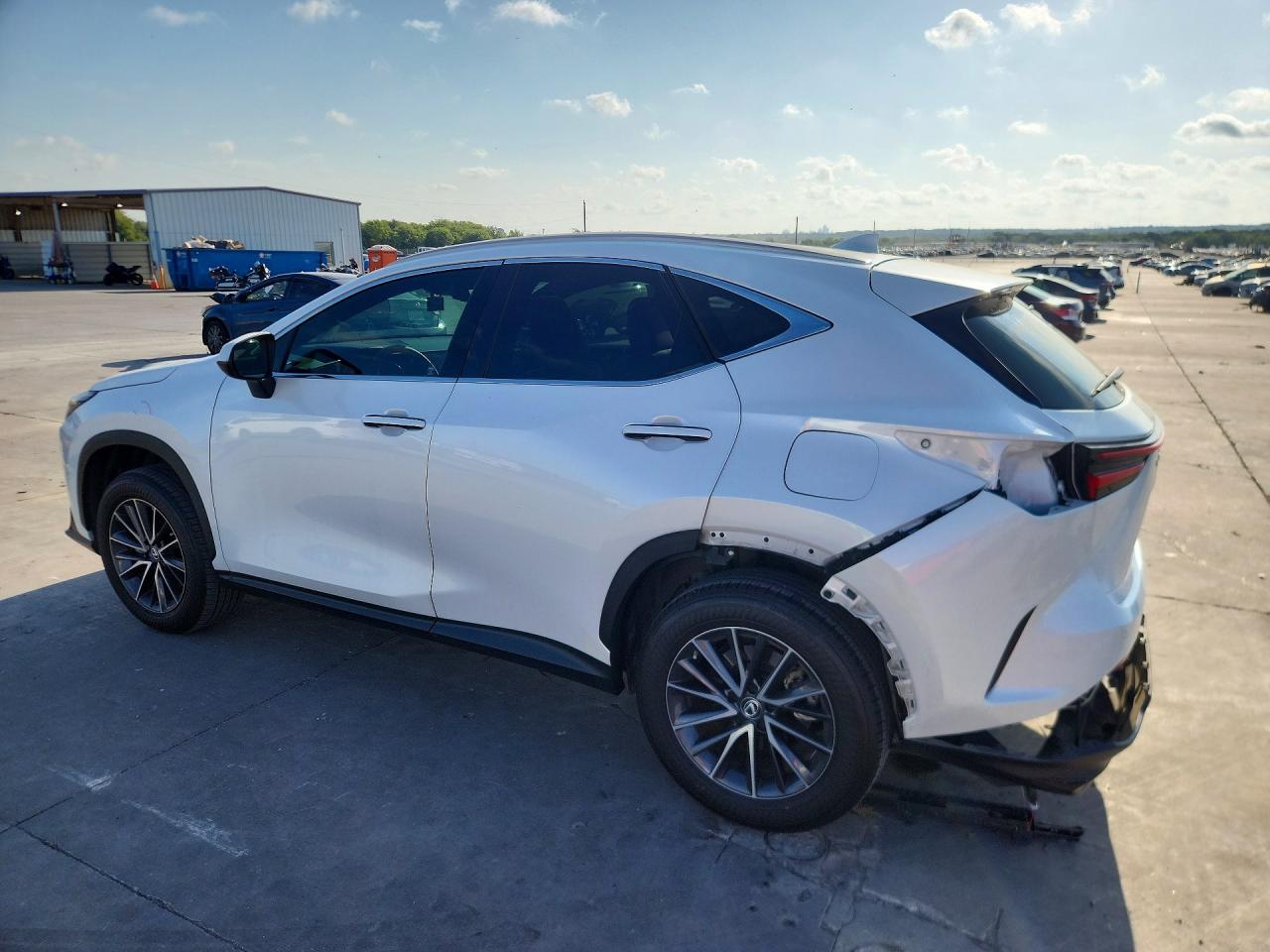 2022 Lexus Nx 350 Белый vin: 2T2GGCEZ3NC012977