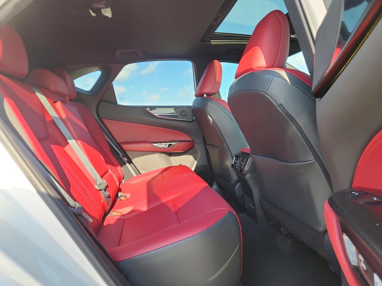 2022 Lexus Nx 350 Белый vin: 2T2GGCEZ3NC012977