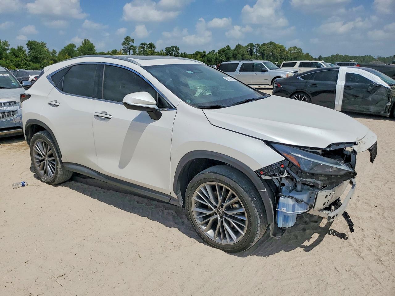 2022 Lexus Nx 350 White vin: 2T2GGCEZ4NC003804