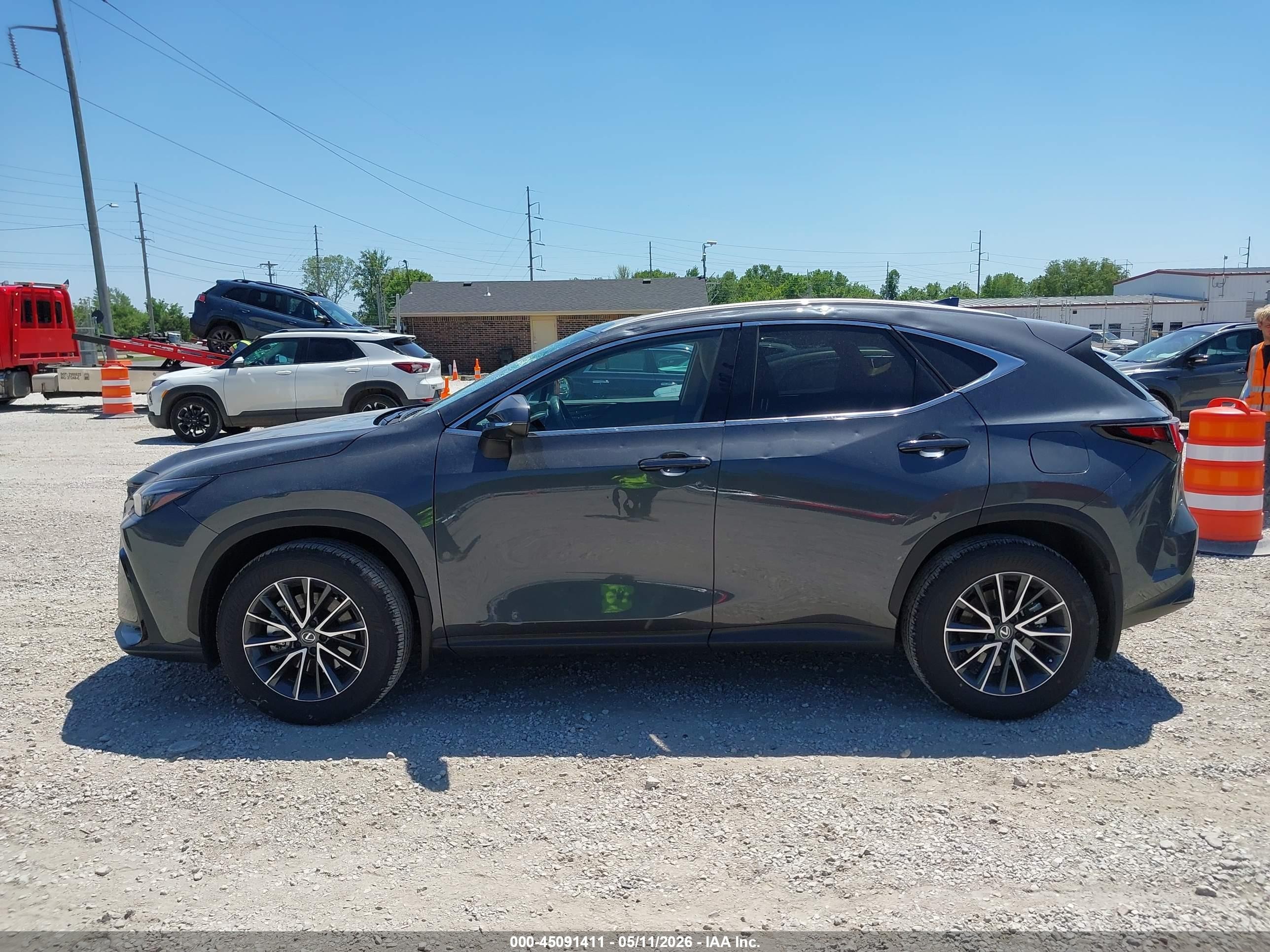 2025 Lexus Nx 350 Premium Gray vin: 2T2GGCEZ4SC081897