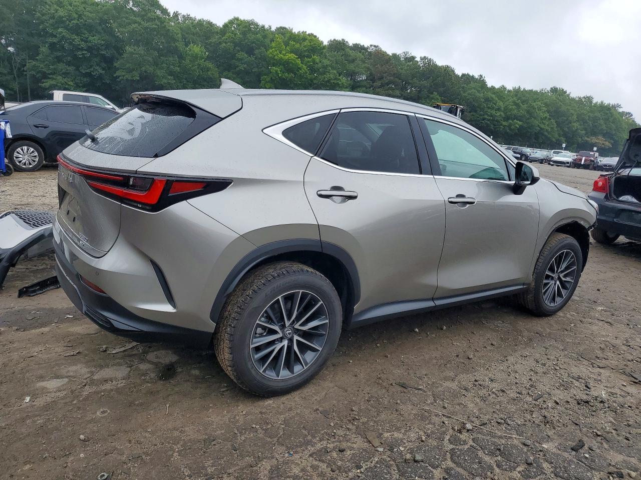 2024 Lexus Nx 350 Premium Silver vin: 2T2GGCEZ8RC044992
