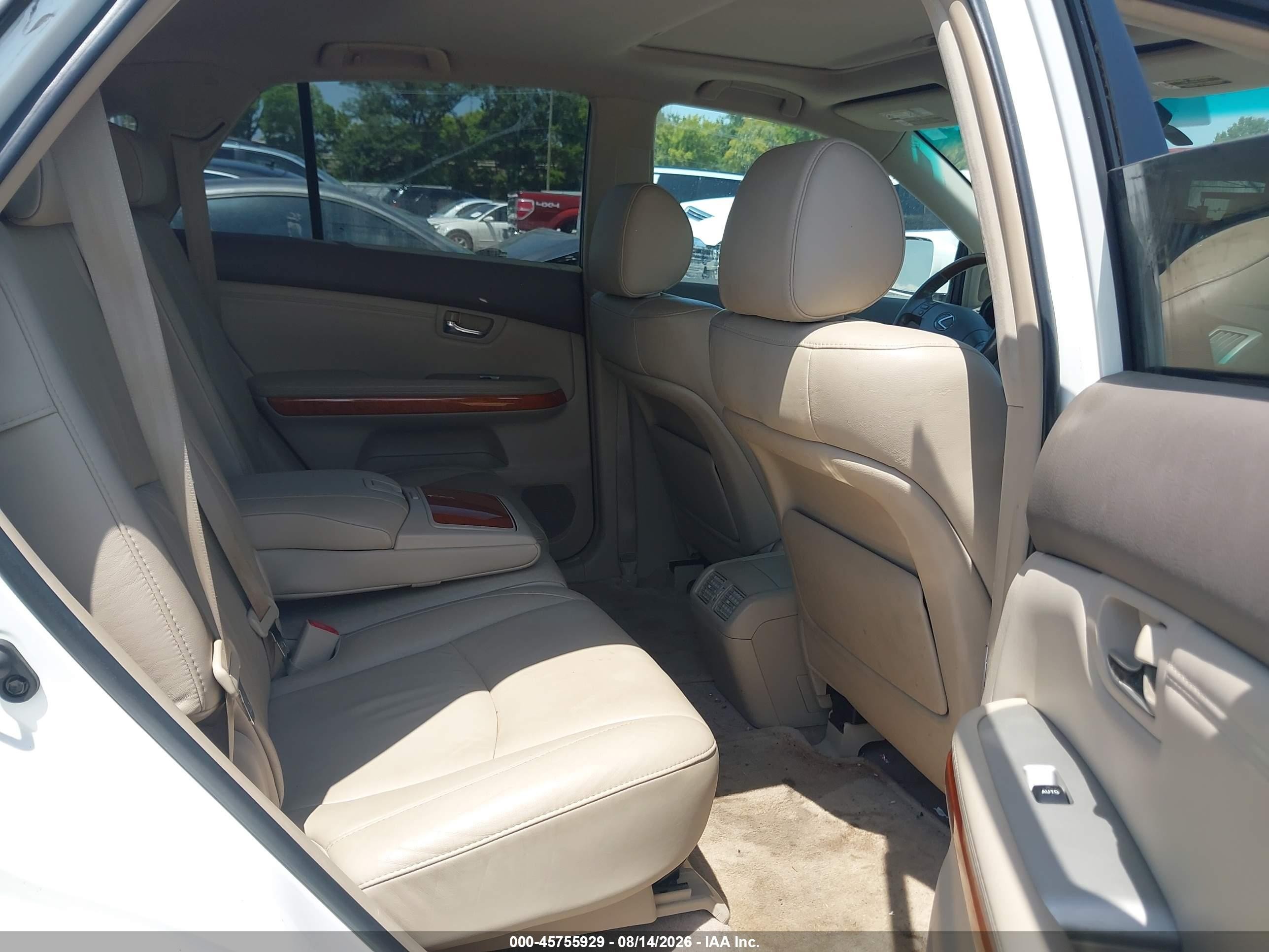 2007 Lexus Rx 350   White vin: 2T2GK31U07C013578