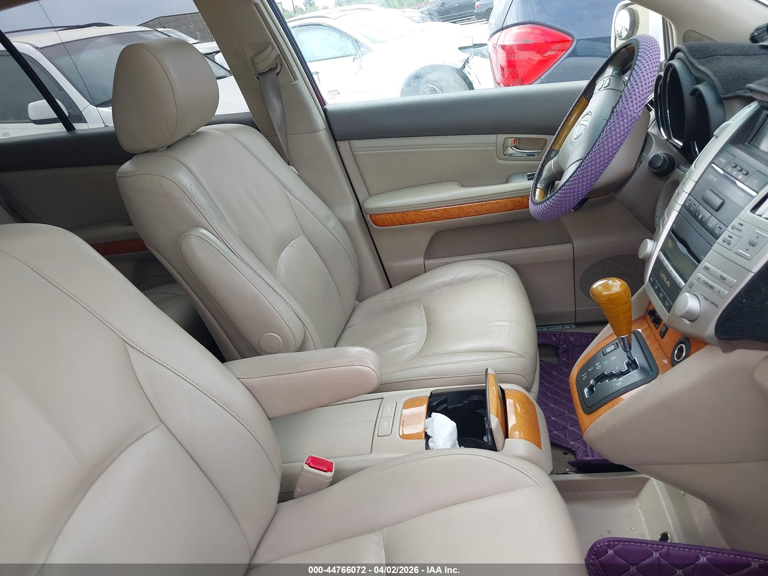 2007 Lexus Rx 350   White vin: 2T2GK31U17C011323