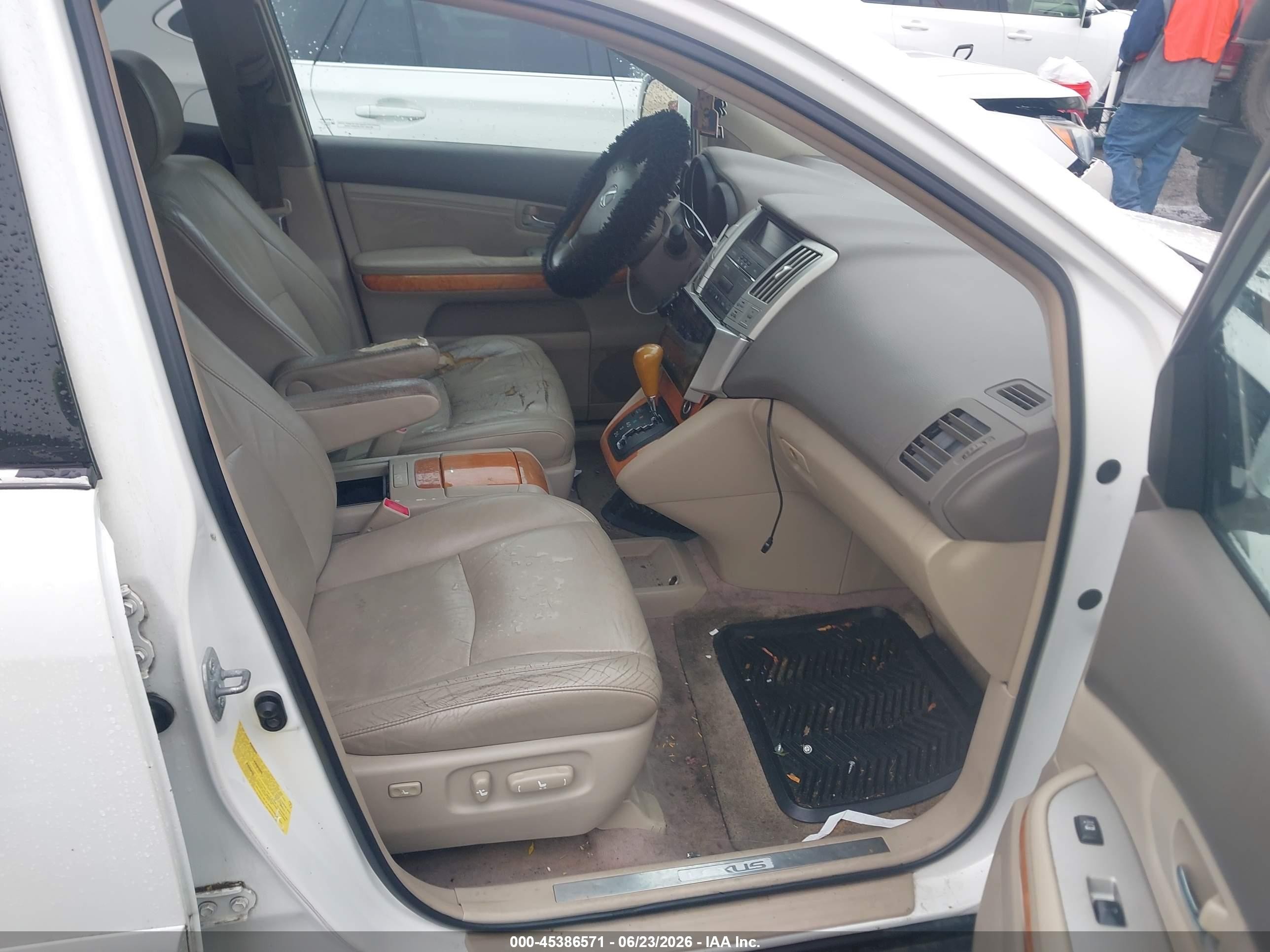 2007 Lexus Rx 350   White vin: 2T2GK31U27C017955