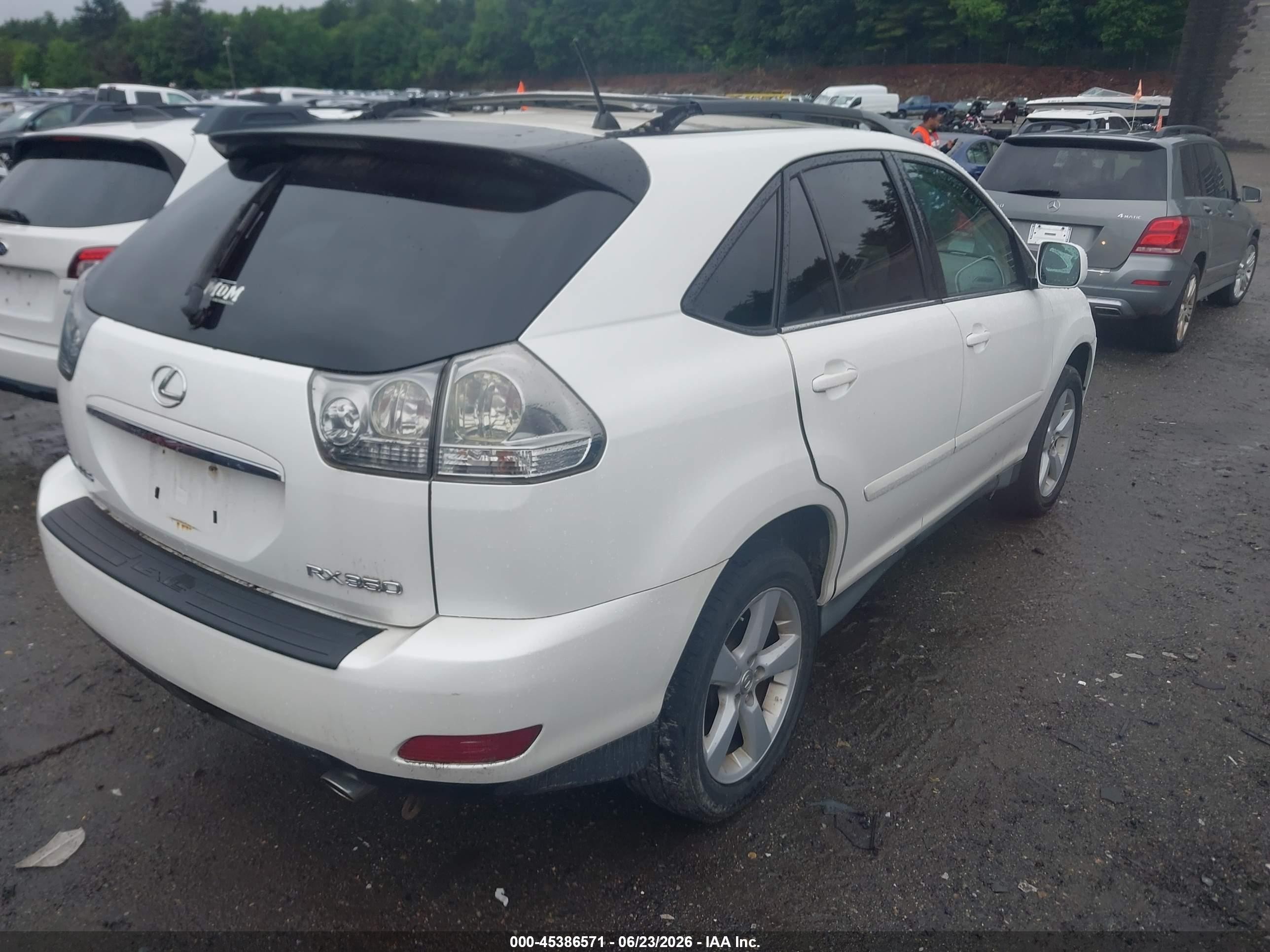 2007 Lexus Rx 350   White vin: 2T2GK31U27C017955