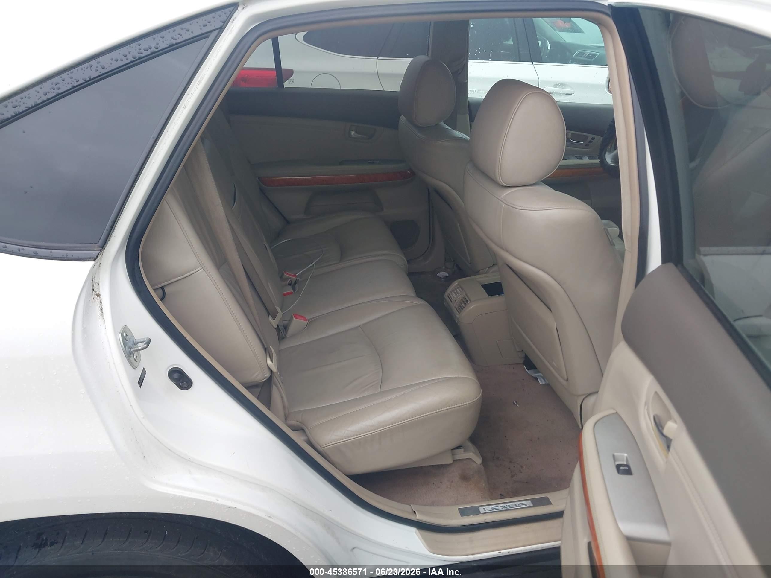 2007 Lexus Rx 350   White vin: 2T2GK31U27C017955