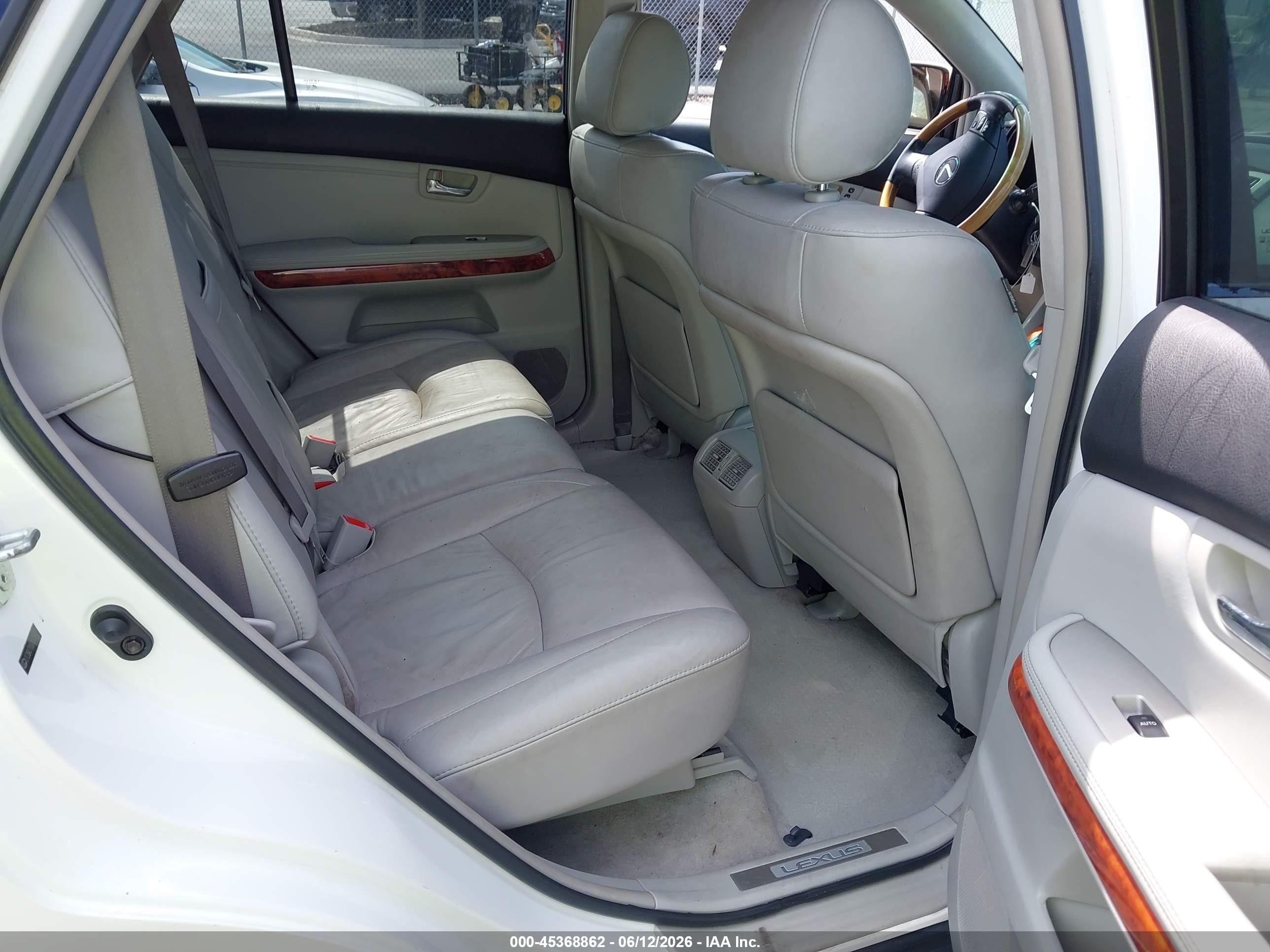 2007 Lexus Rx 350   White vin: 2T2GK31U37C006527