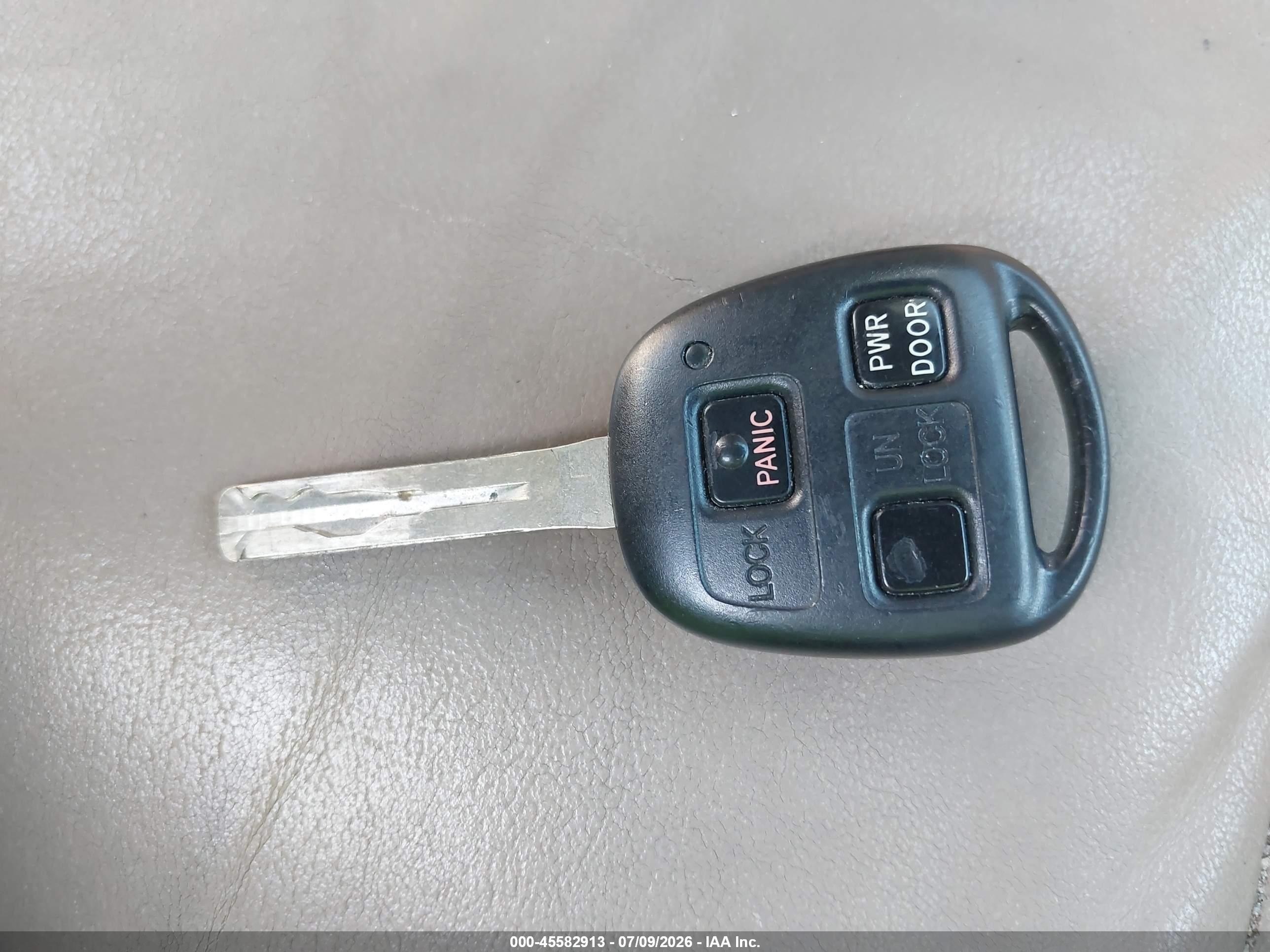 2007 Lexus Rx 350   Light Blue vin: 2T2GK31U47C022607