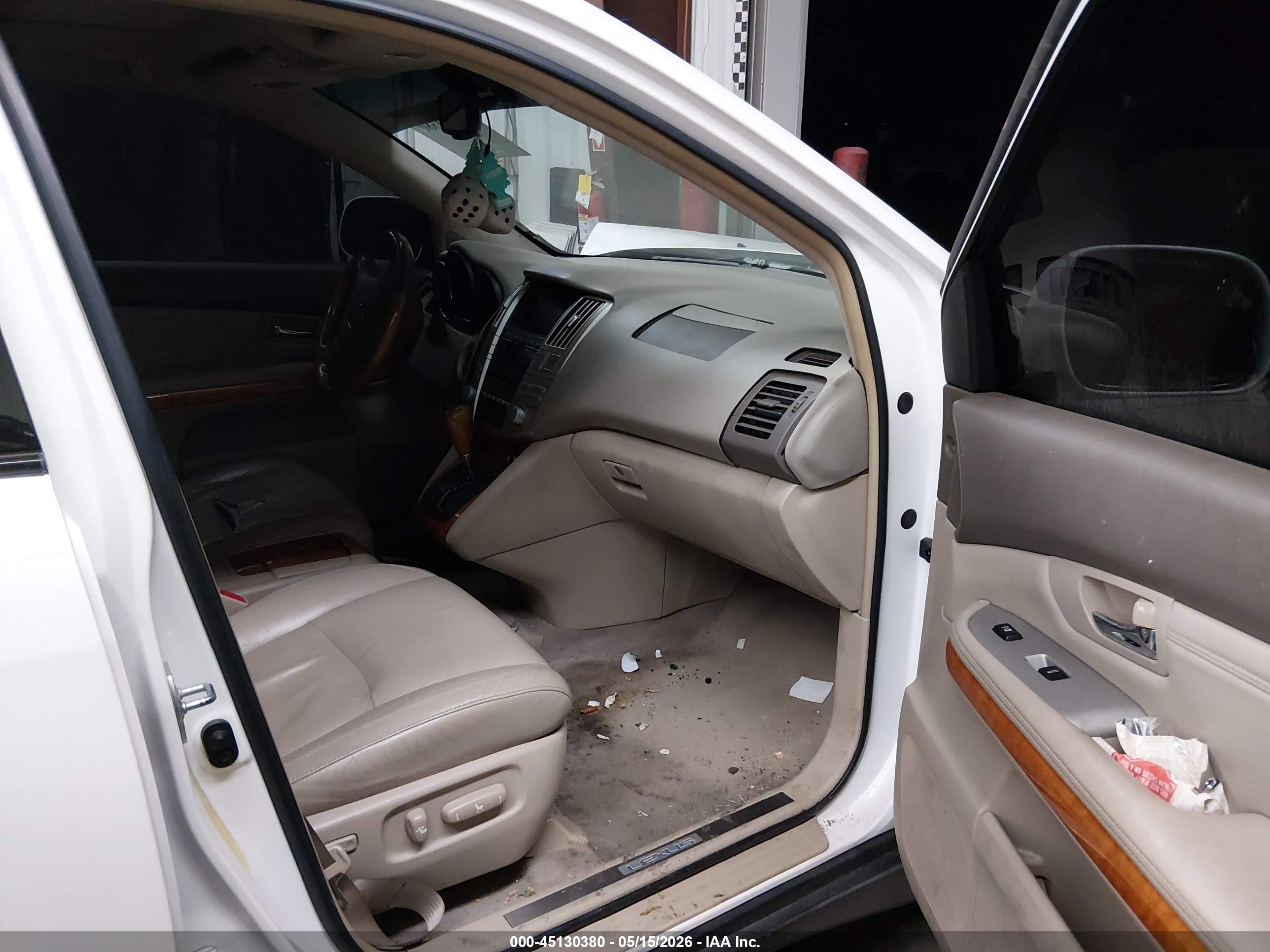 2008 Lexus Rx 350   White vin: 2T2GK31U88C028413