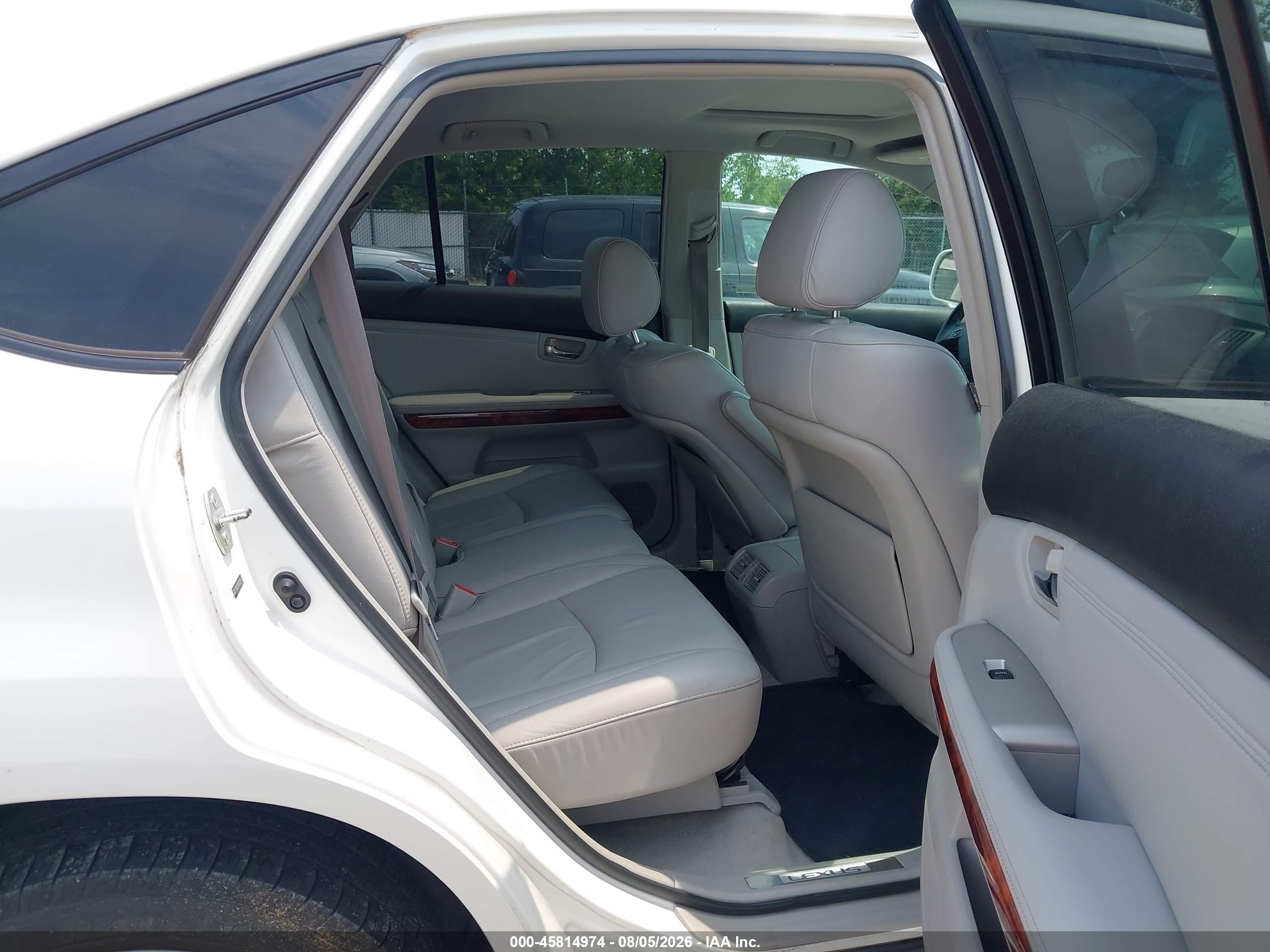 2007 Lexus Rx 350   White vin: 2T2GK31U97C021453