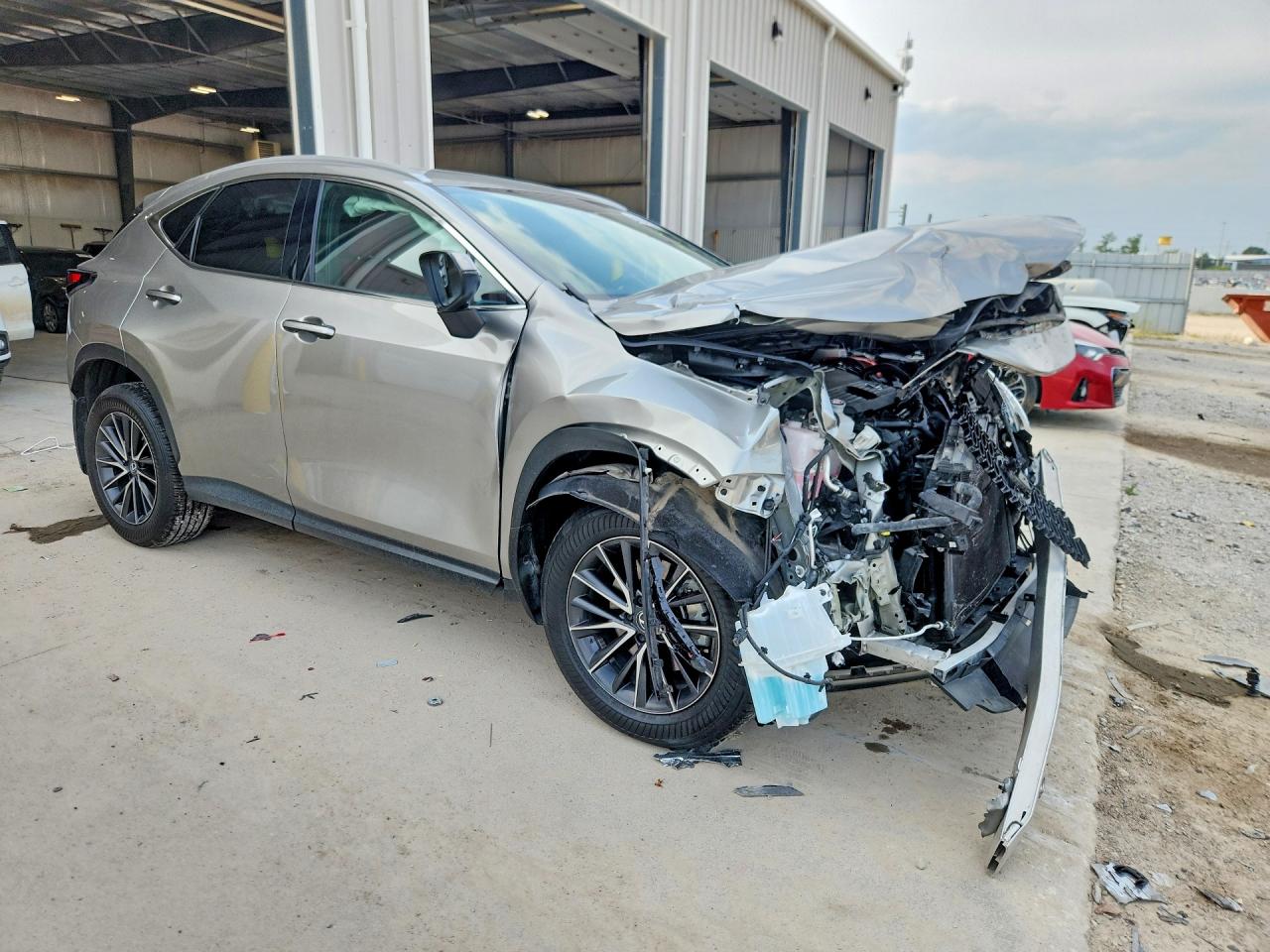 2024 Lexus Nx 350h Premium Silver vin: 2T2GKCEZXRC021521