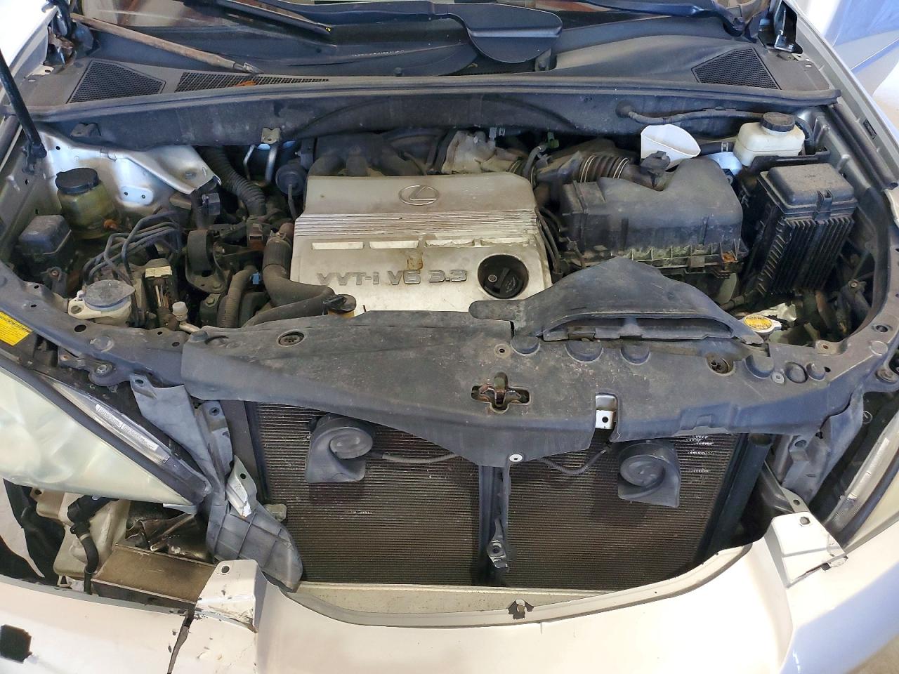 2004 Lexus Rx 330 Серебряный vin: 2T2HA31U04C031257