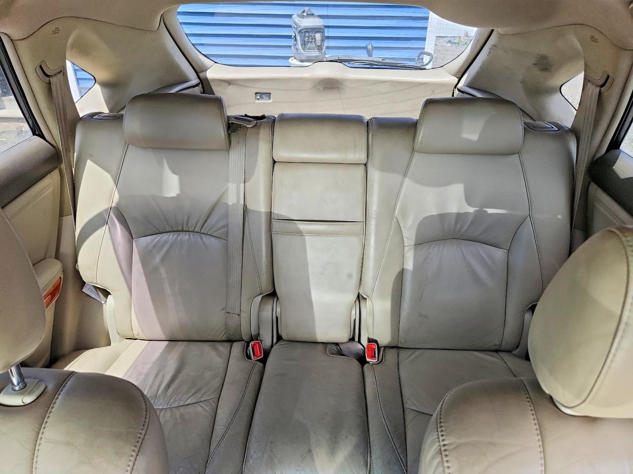 2005 Lexus Rx 330 Tan vin: 2T2HA31U05C046102