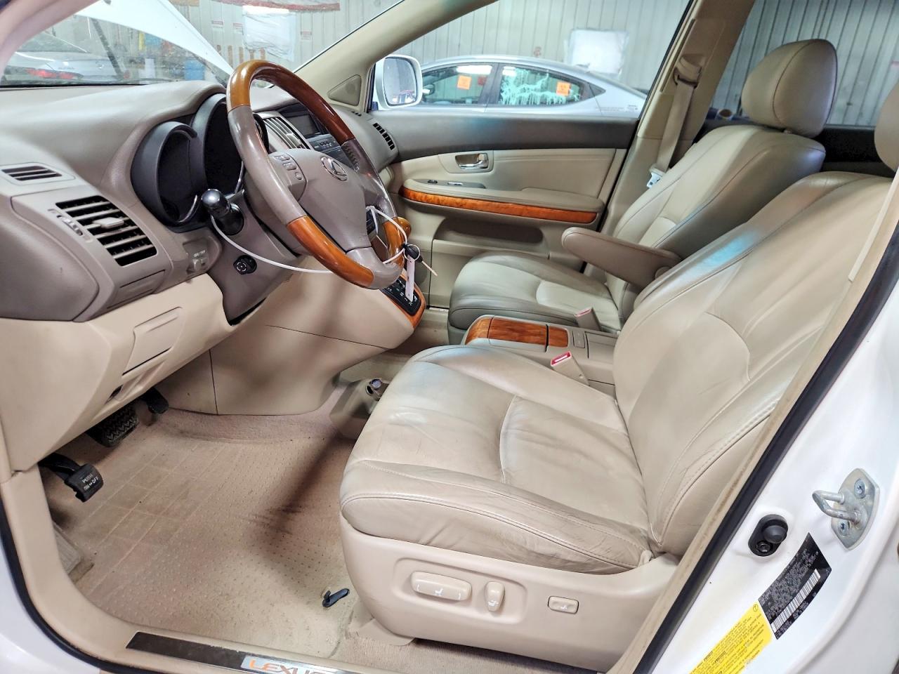 2005 Lexus Rx 330 White vin: 2T2HA31U05C082789