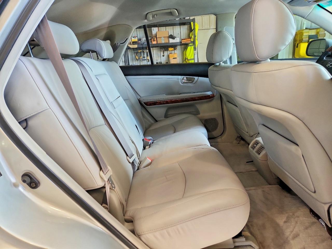 2006 Lexus Rx 330 Silver vin: 2T2HA31U06C092272