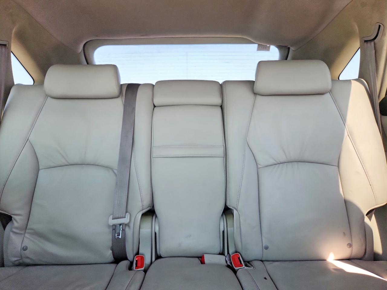 2006 Lexus Rx 330 Серебряный vin: 2T2HA31U06C107675