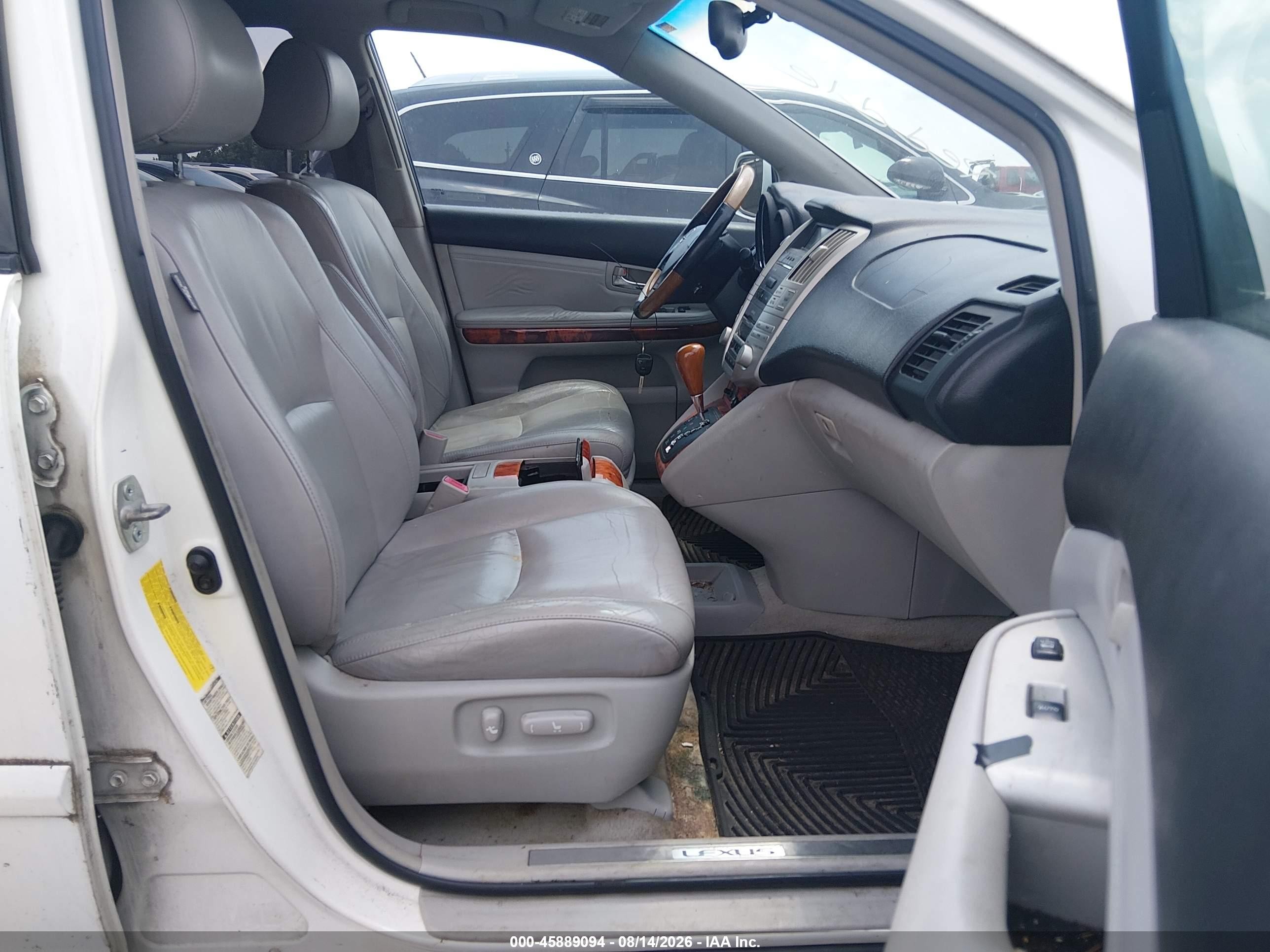 2005 Lexus Rx 330   White vin: 2T2HA31U15C053270