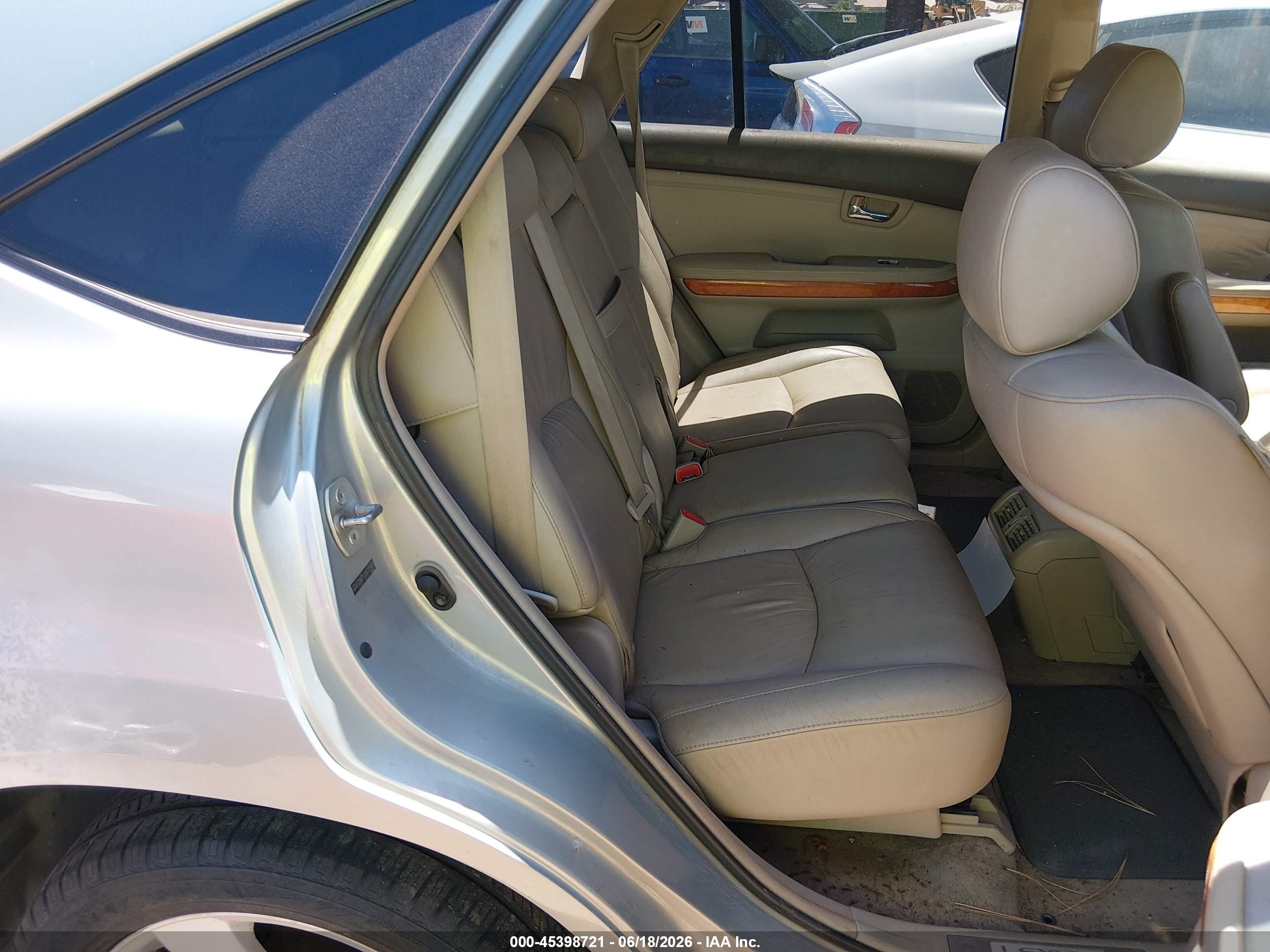2005 Lexus Rx 330   Silver vin: 2T2HA31U15C078458