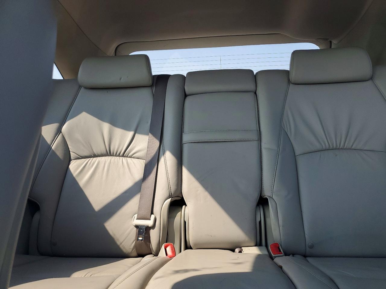 2005 Lexus Rx 330 Серебряный vin: 2T2HA31U35C082995