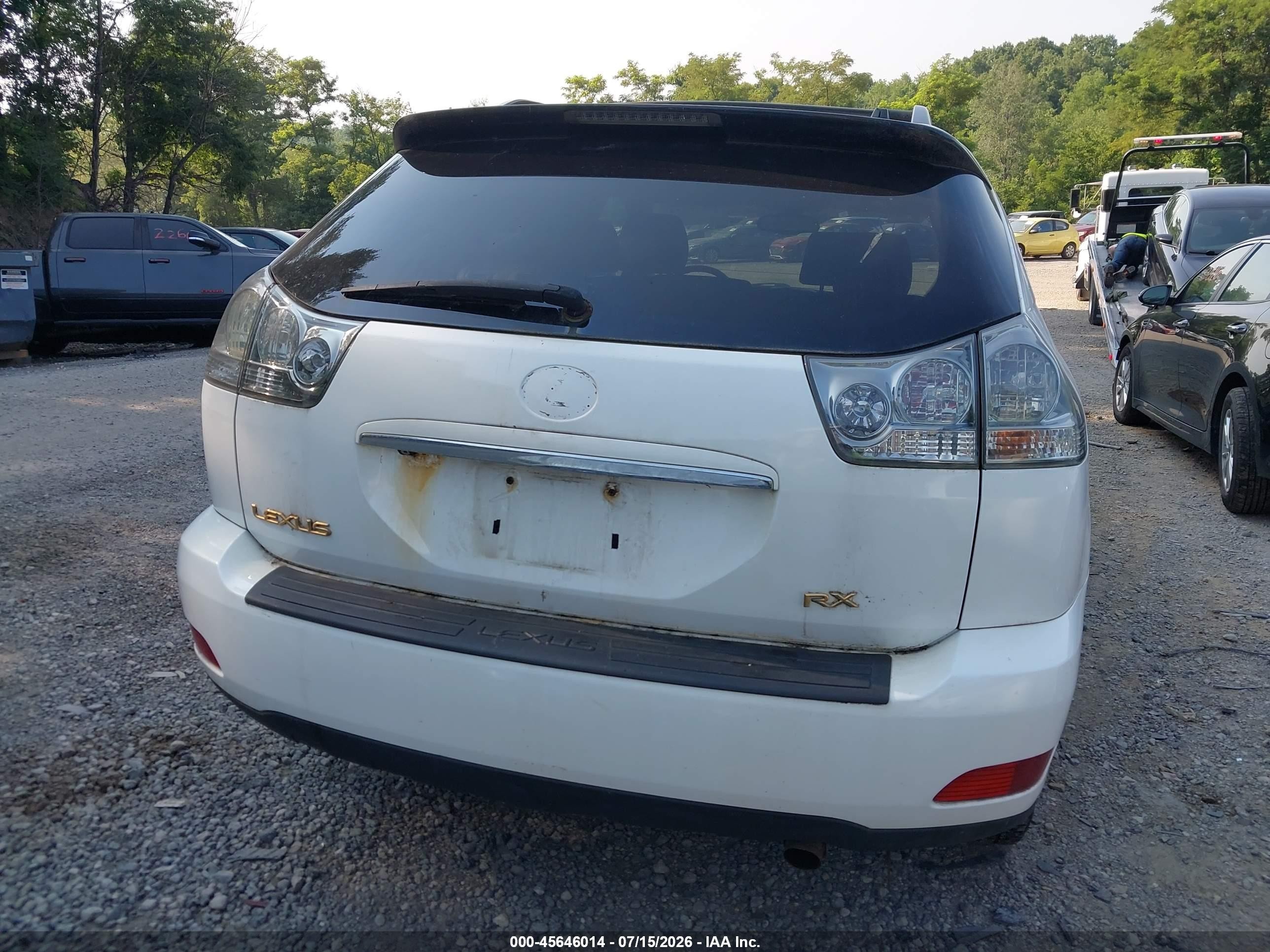 2004 Lexus Rx 330   White vin: 2T2HA31U44C010511