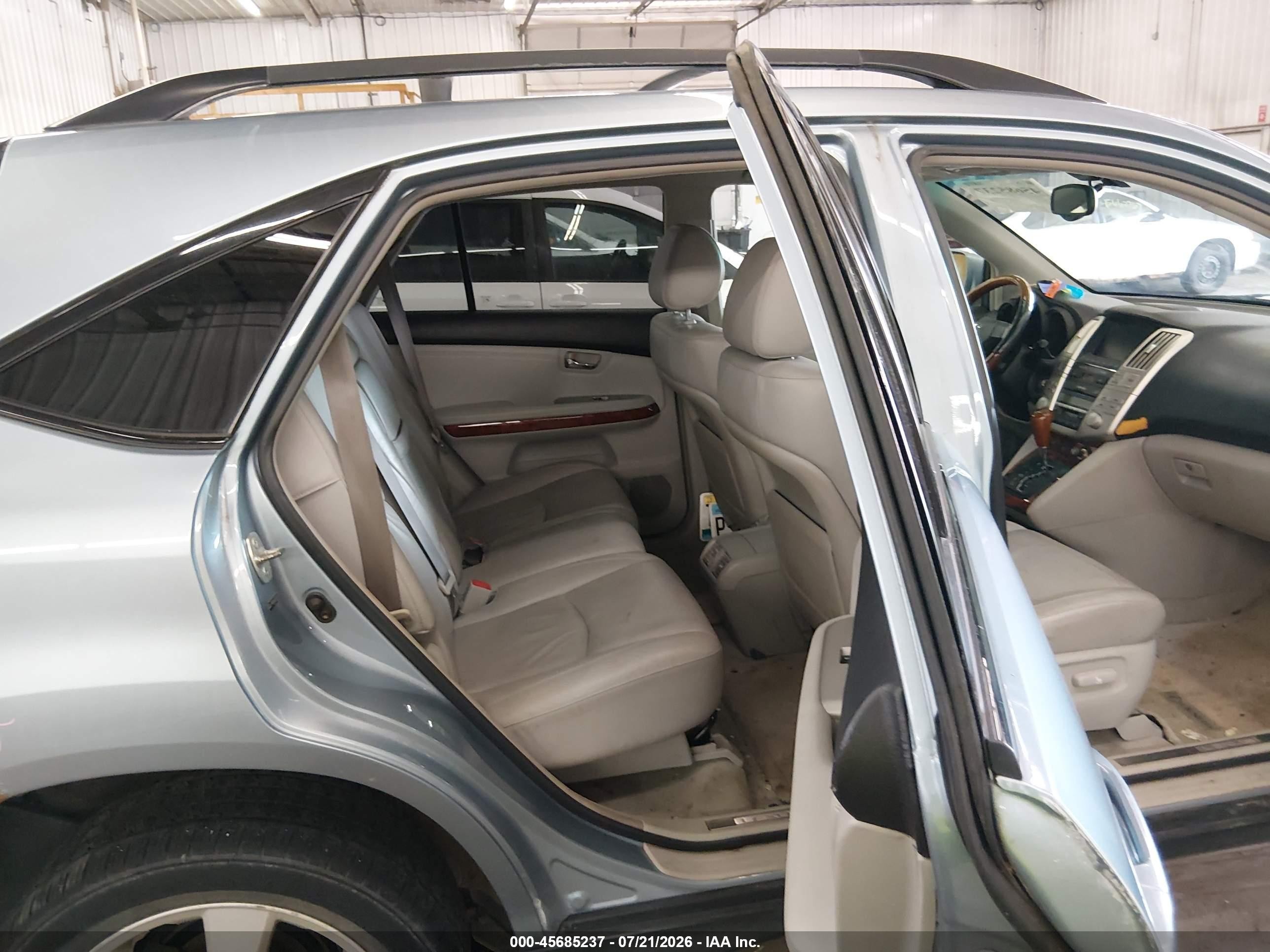2004 Lexus Rx 330   Light Blue vin: 2T2HA31U44C011657