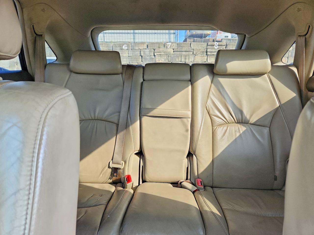 2004 Lexus Rx 330 Кремовый vin: 2T2HA31U44C019323