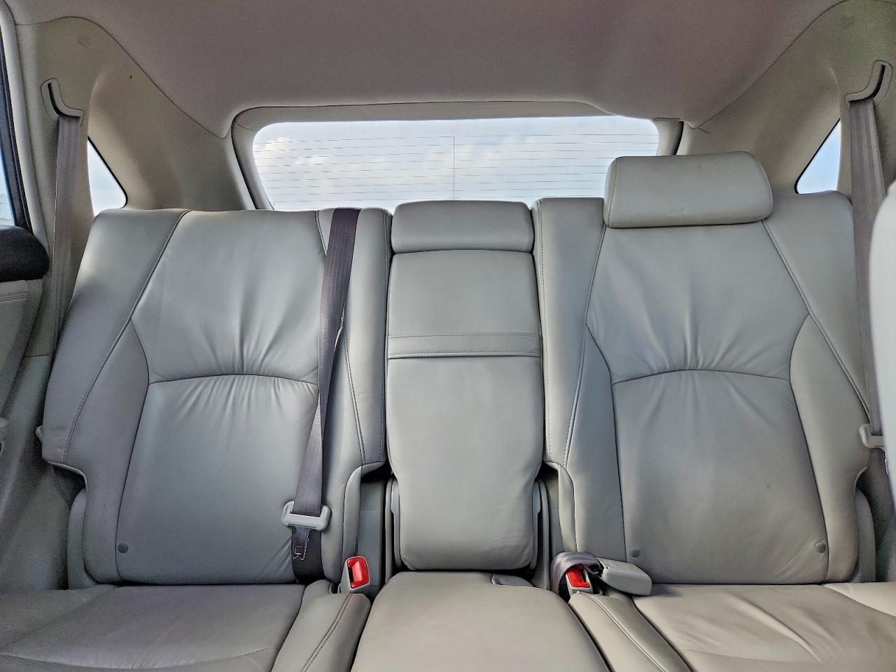 2006 Lexus Rx 330 Серебряный vin: 2T2HA31U46C107579