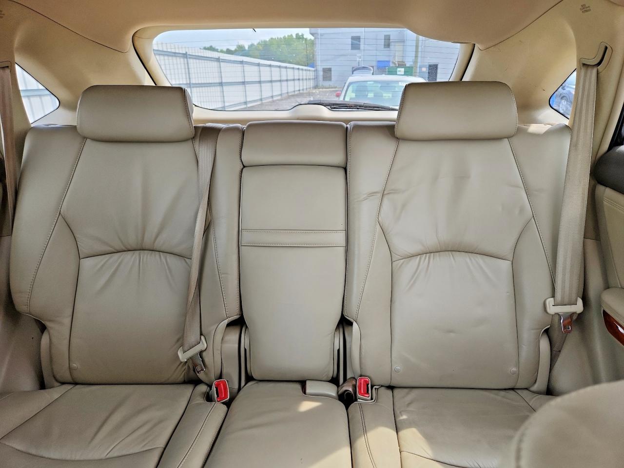 2005 Lexus Rx 330 White vin: 2T2HA31U55C040456