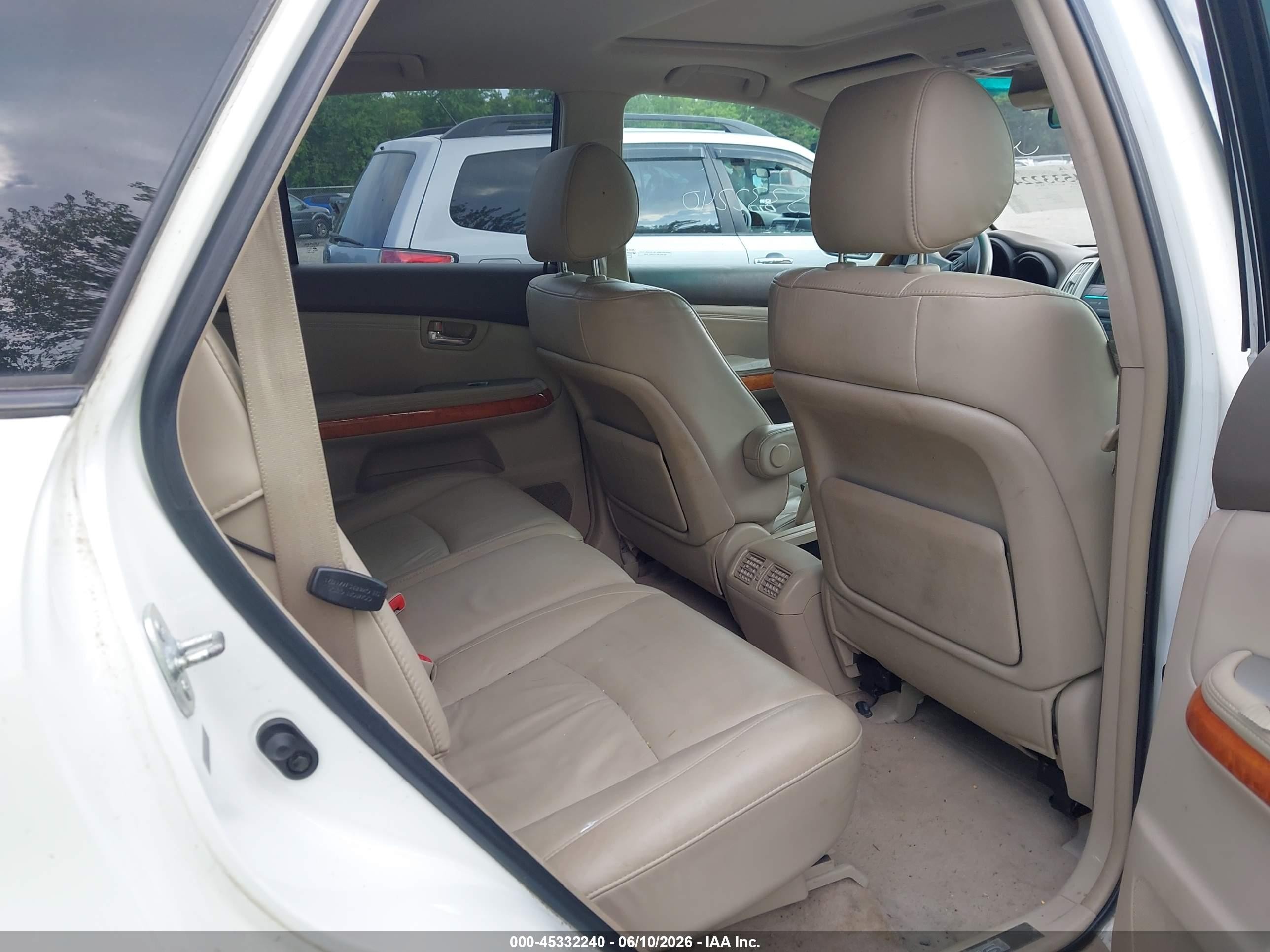 2006 Lexus Rx 330   White vin: 2T2HA31U66C105106