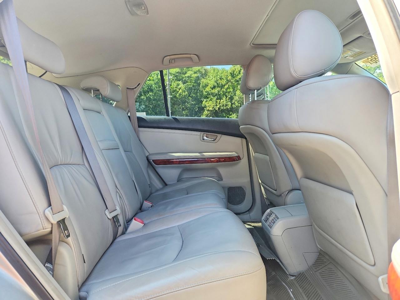 2004 Lexus Rx 330 Silver vin: 2T2HA31U74C025617