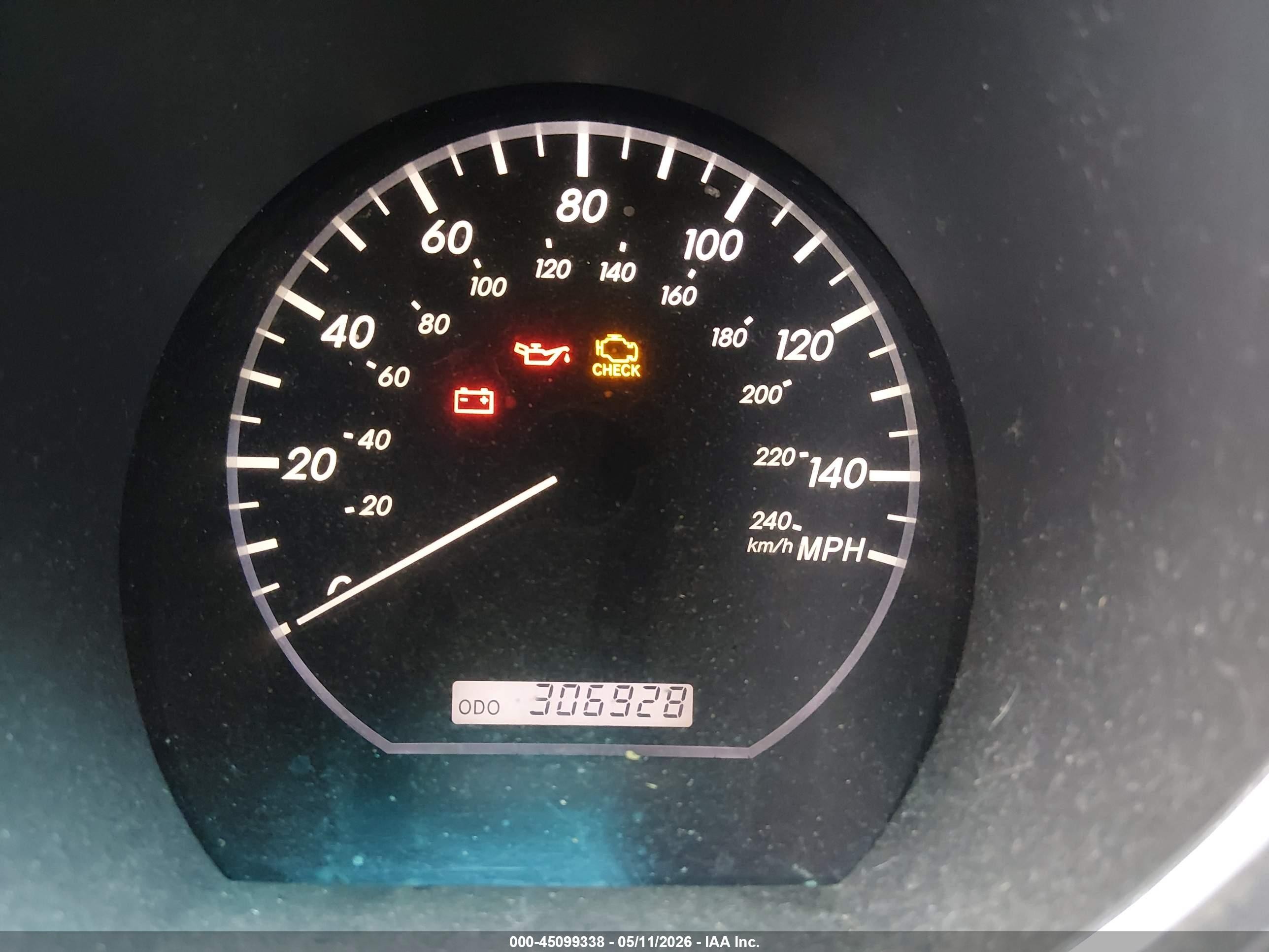 2004 Lexus Rx 330   White vin: 2T2HA31U84C027313