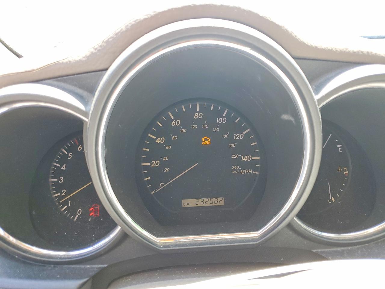 2004 Lexus Rx 330 White vin: 2T2HA31U84C028641