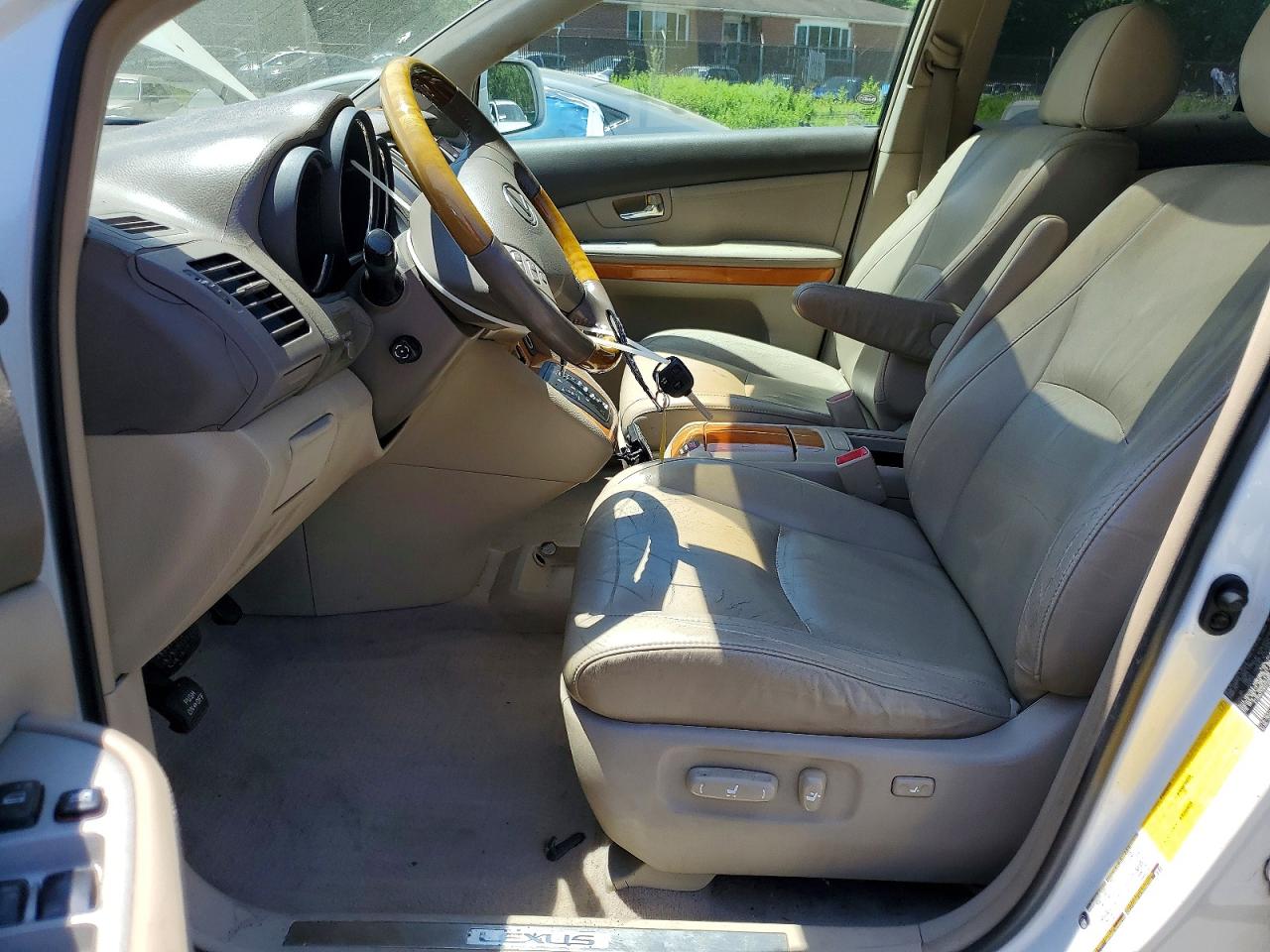 2004 Lexus Rx 330 White vin: 2T2HA31U84C028641