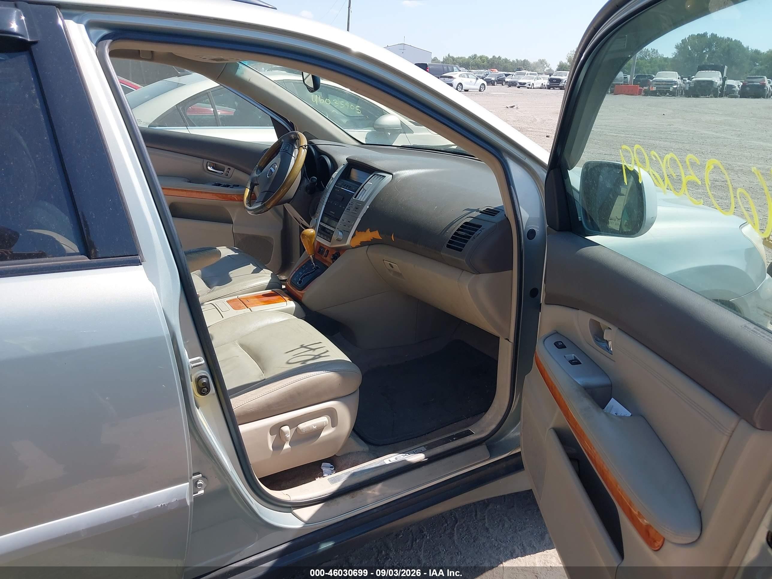 2005 Lexus Rx 330   Серебряный vin: 2T2HA31U85C085584