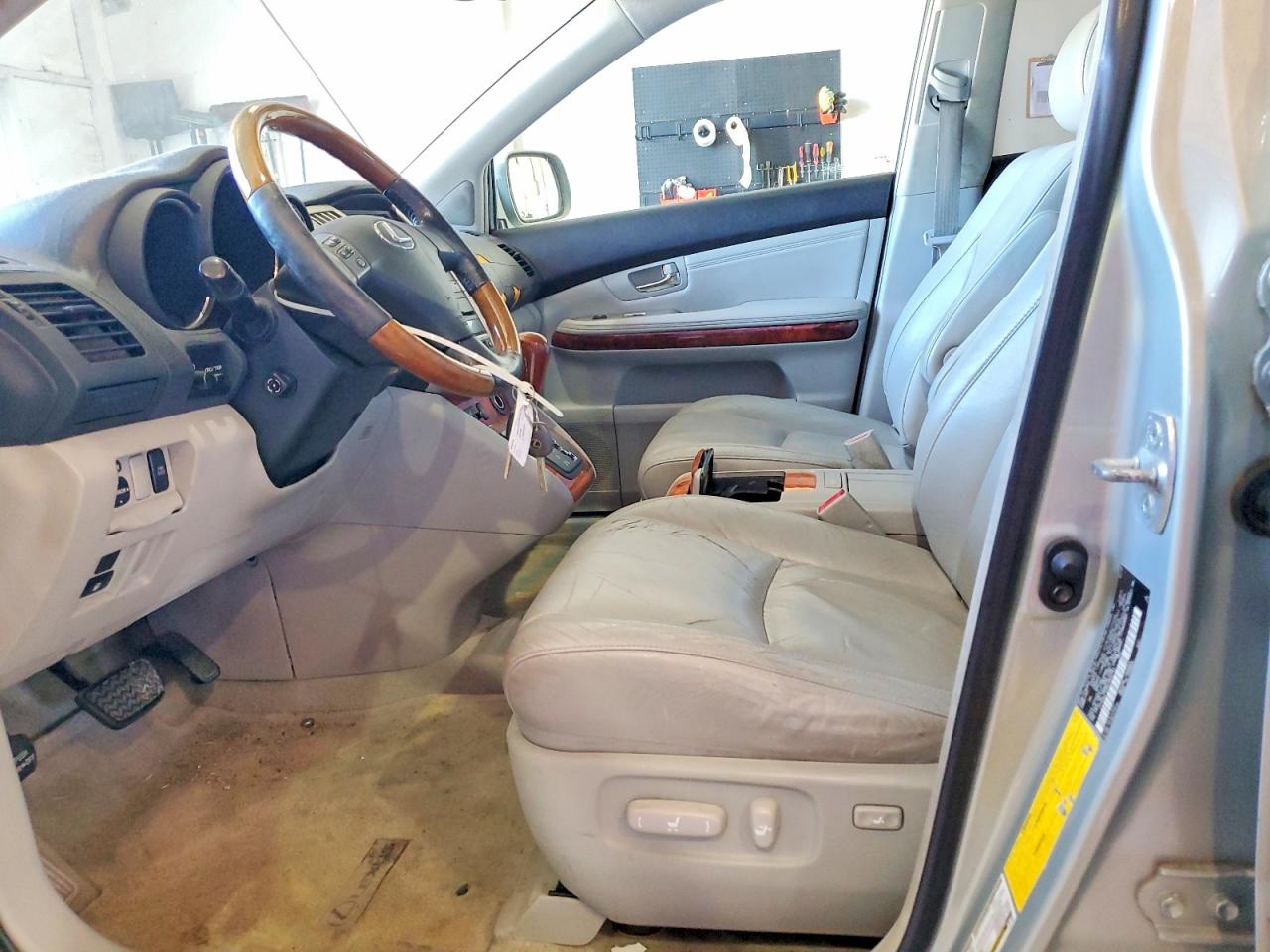 2004 Lexus Rx 330 Серебряный vin: 2T2HA31U94C002131