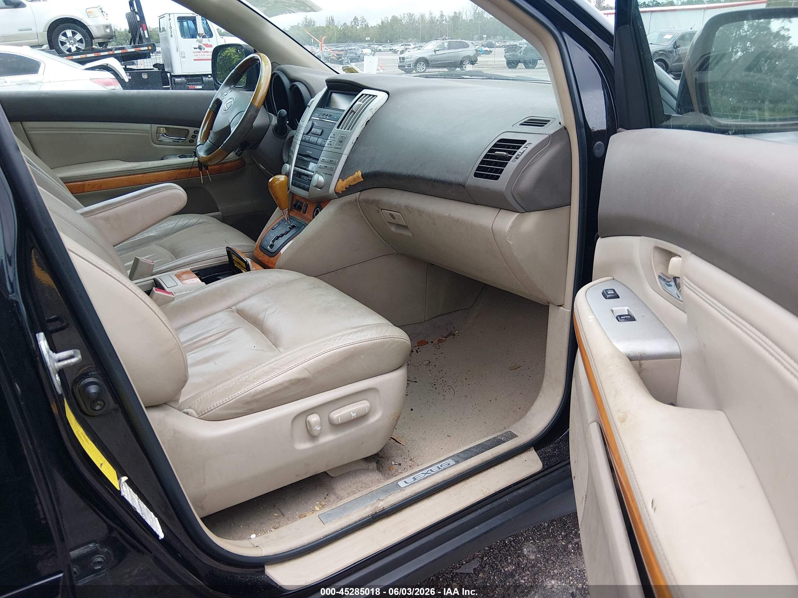 2005 Lexus Rx 330   Black vin: 2T2HA31U95C068759